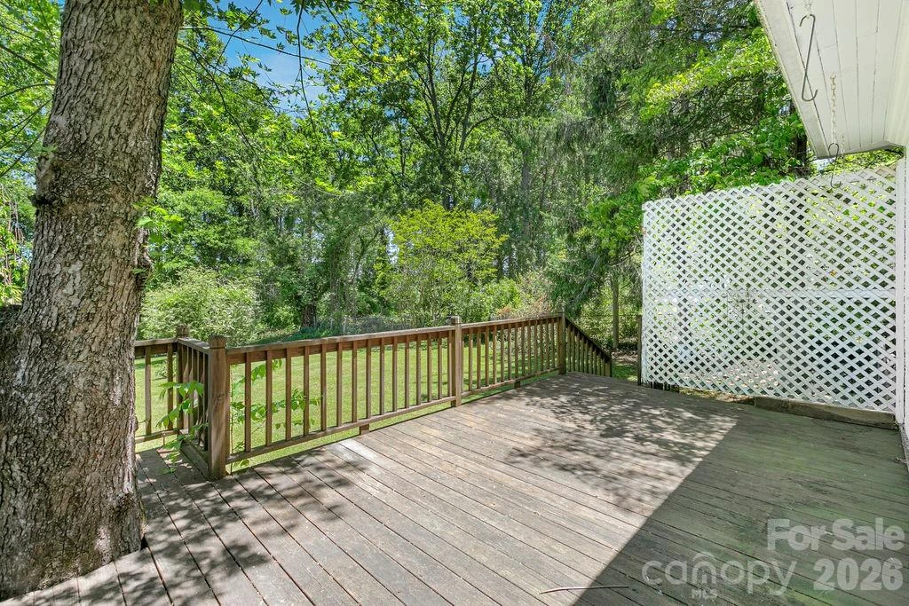 208 Probart Street - Photo 43