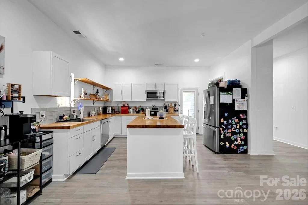 512 12th Street - Photo 8