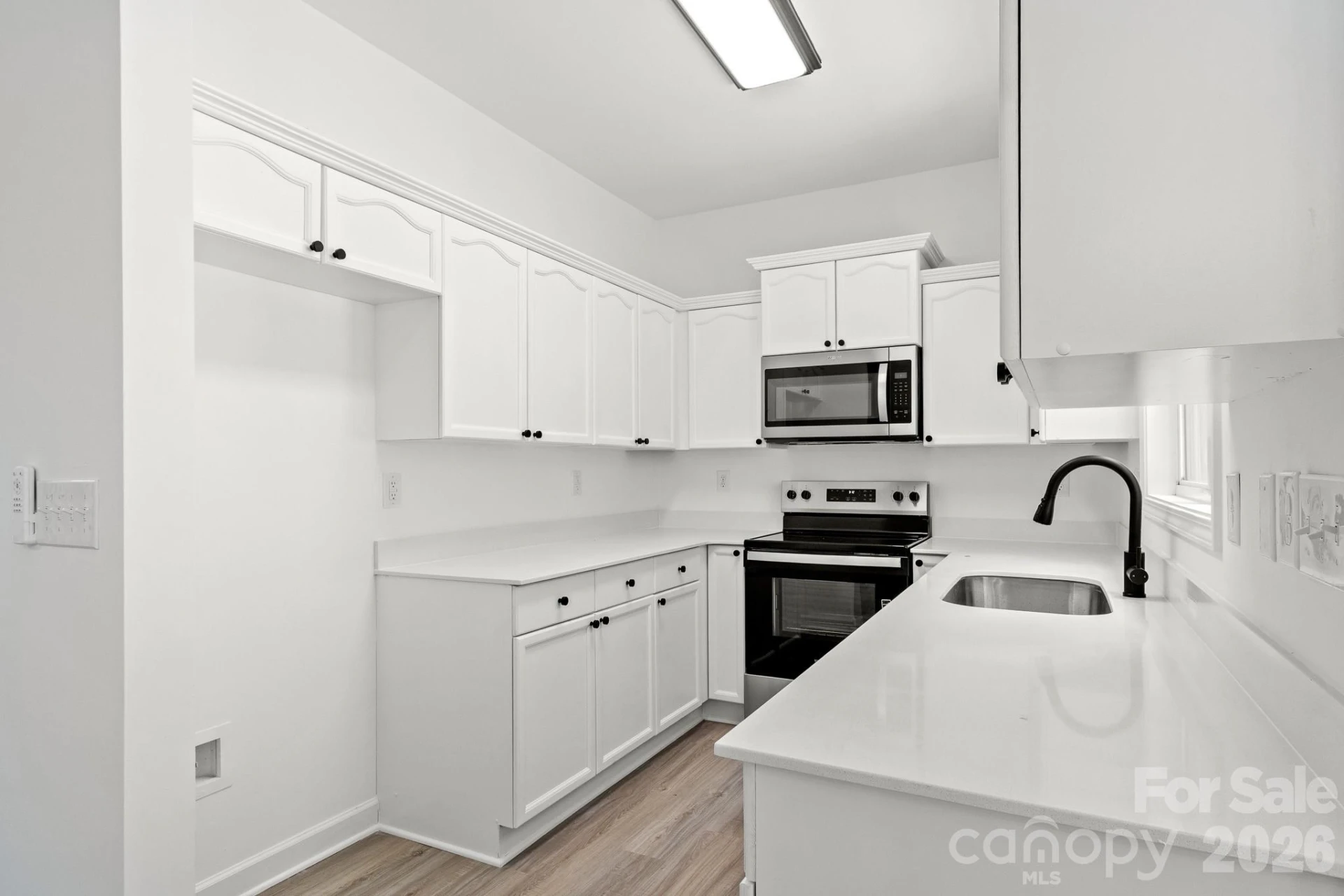 5536 Franklin Springs Circle - Photo 11