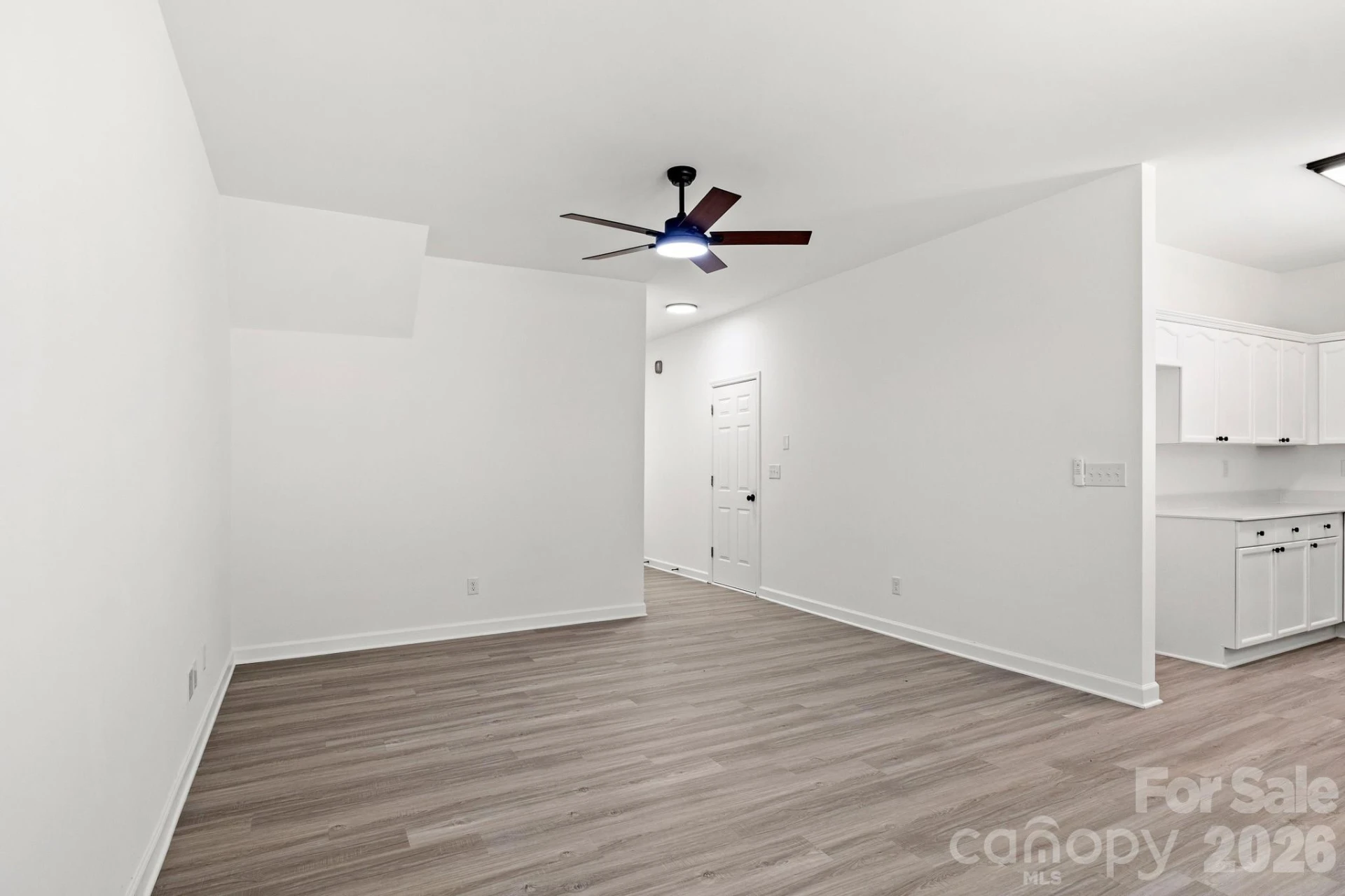 5536 Franklin Springs Circle - Photo 6