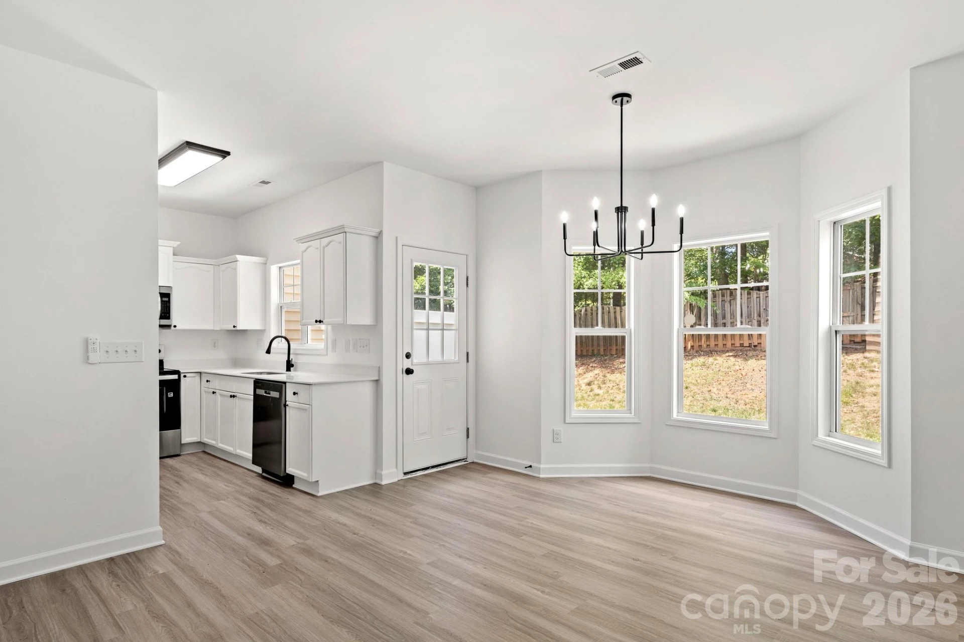 5536 Franklin Springs Circle - Photo 9
