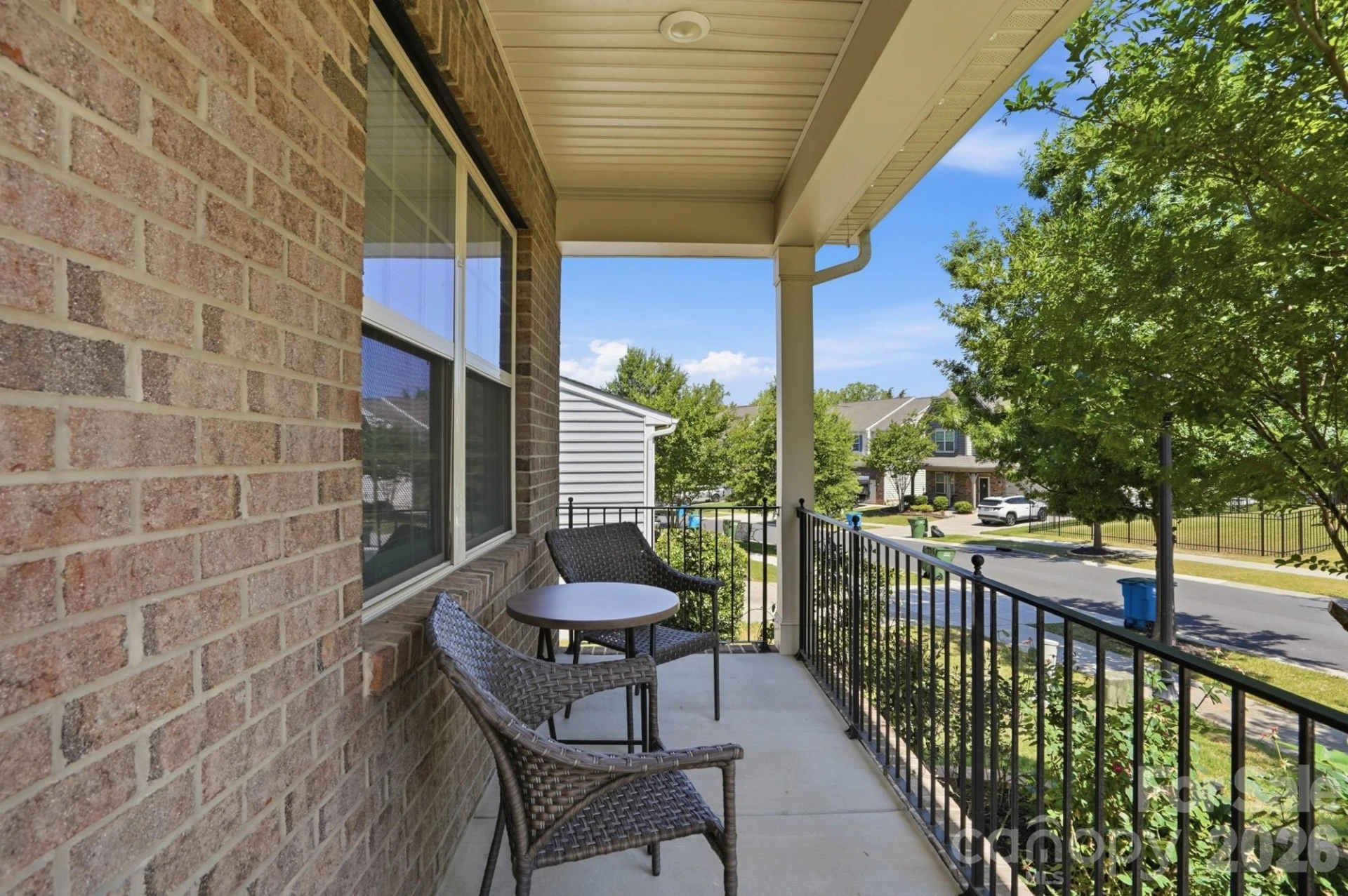 1551 Shannon Falls Drive - Photo 4