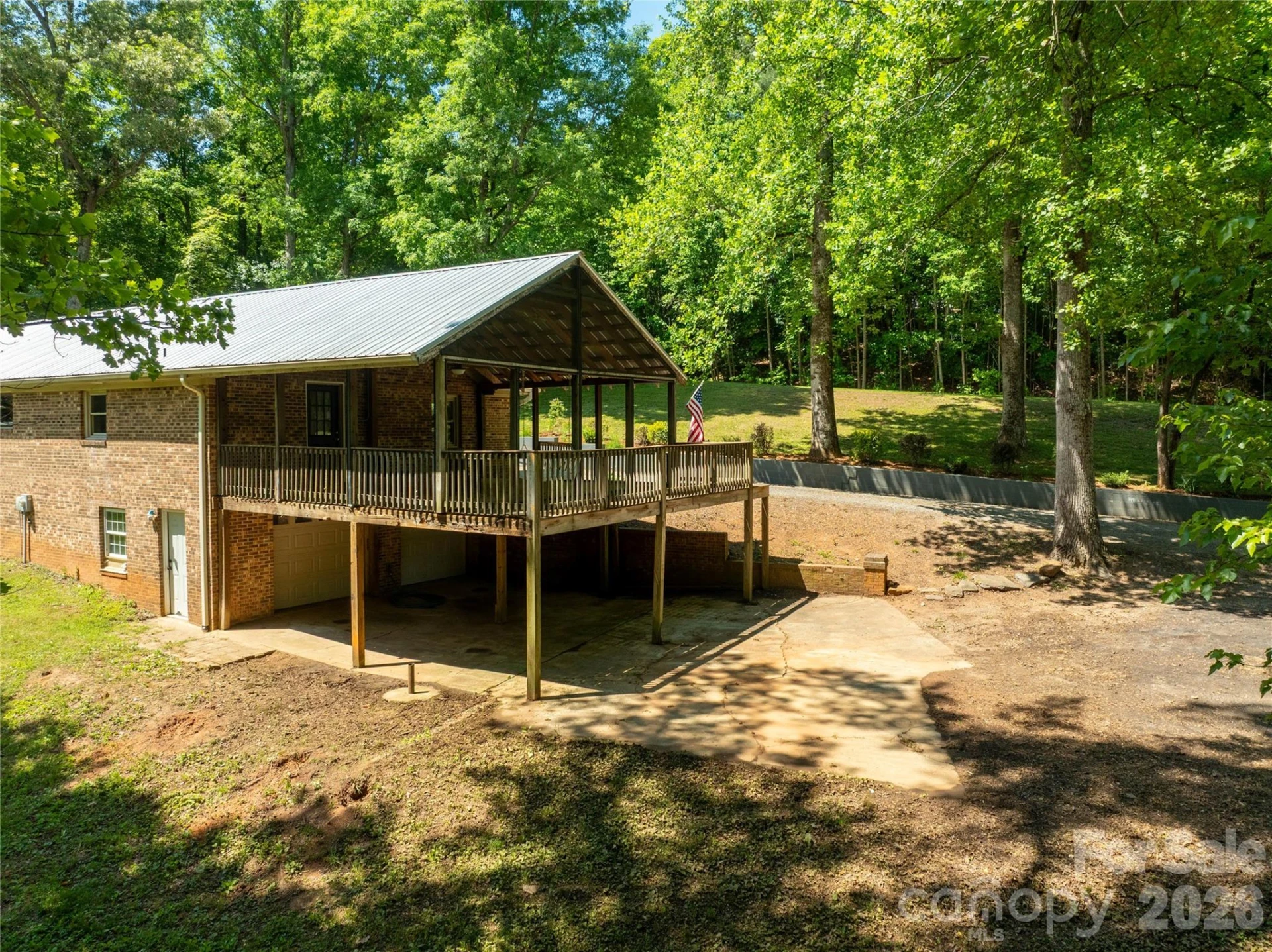 142 Pioneer Road - Photo 5