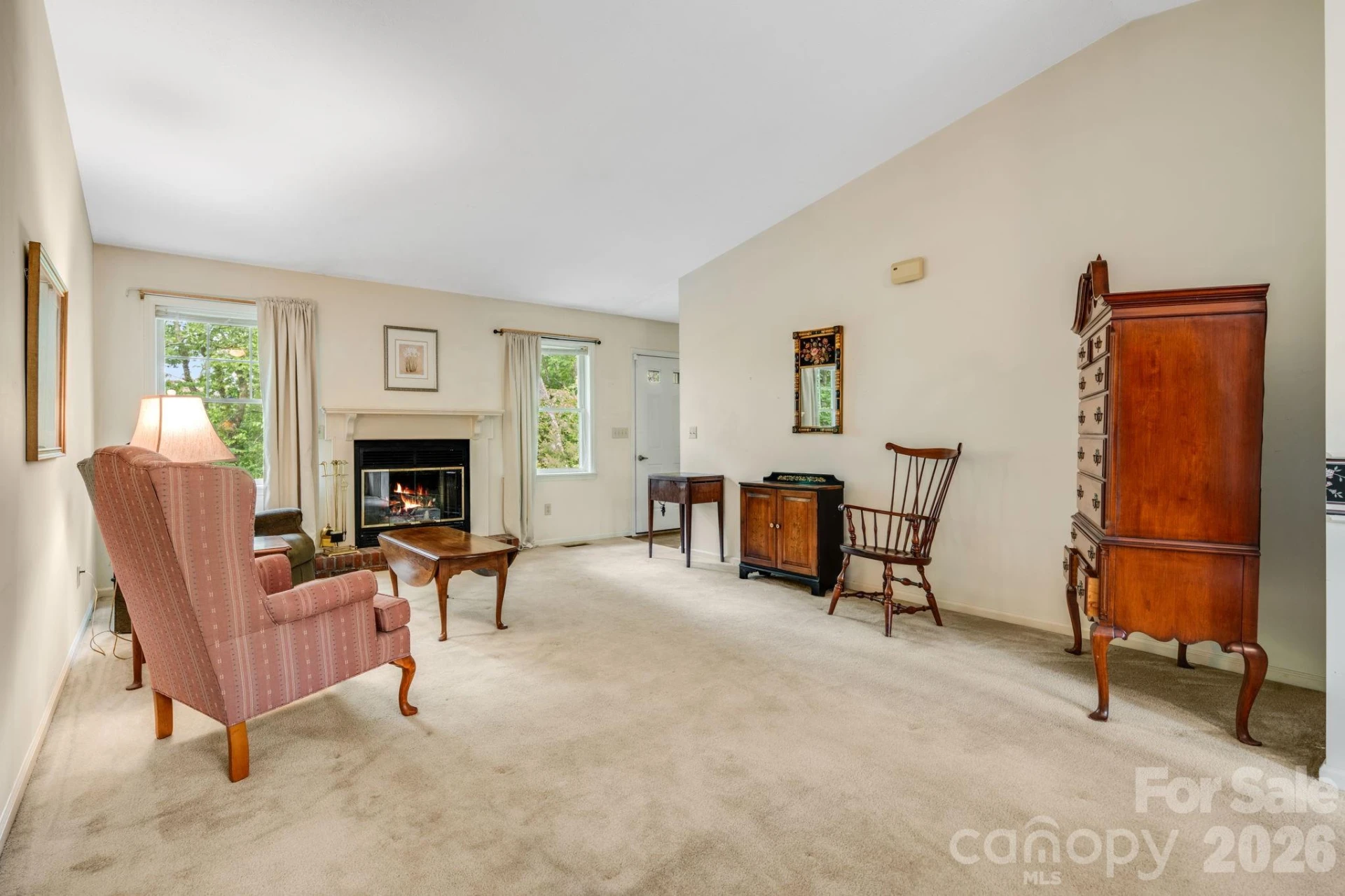 636 Goldview Drive - Photo 9