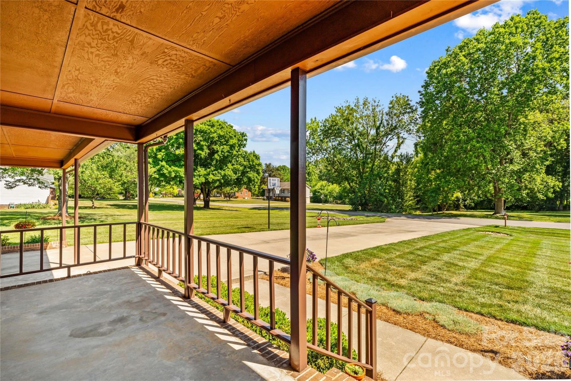 158 Bonnie Lane - Photo 3