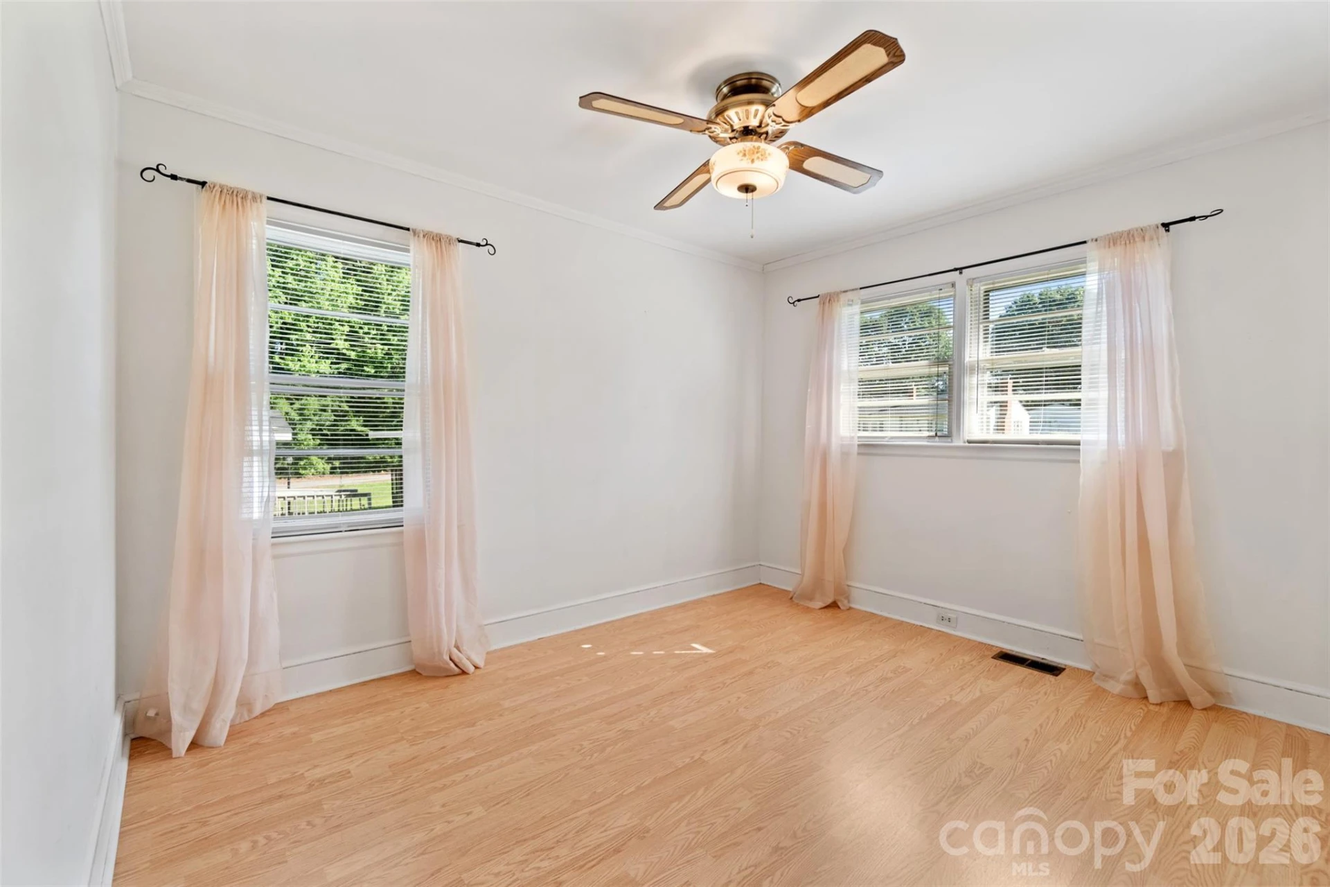 1404 Berry Street - Photo 30