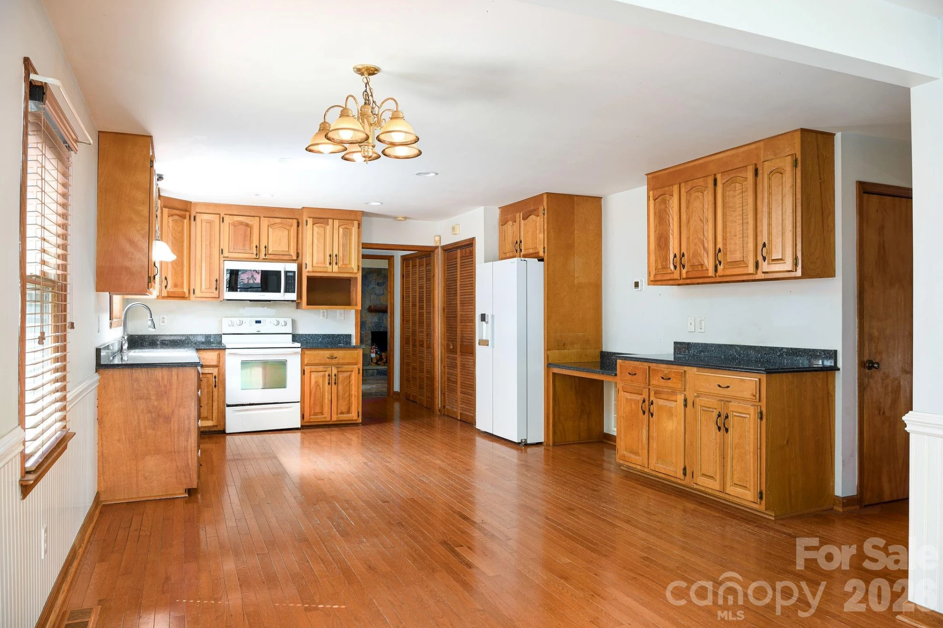 540 Waters Road - Photo 11