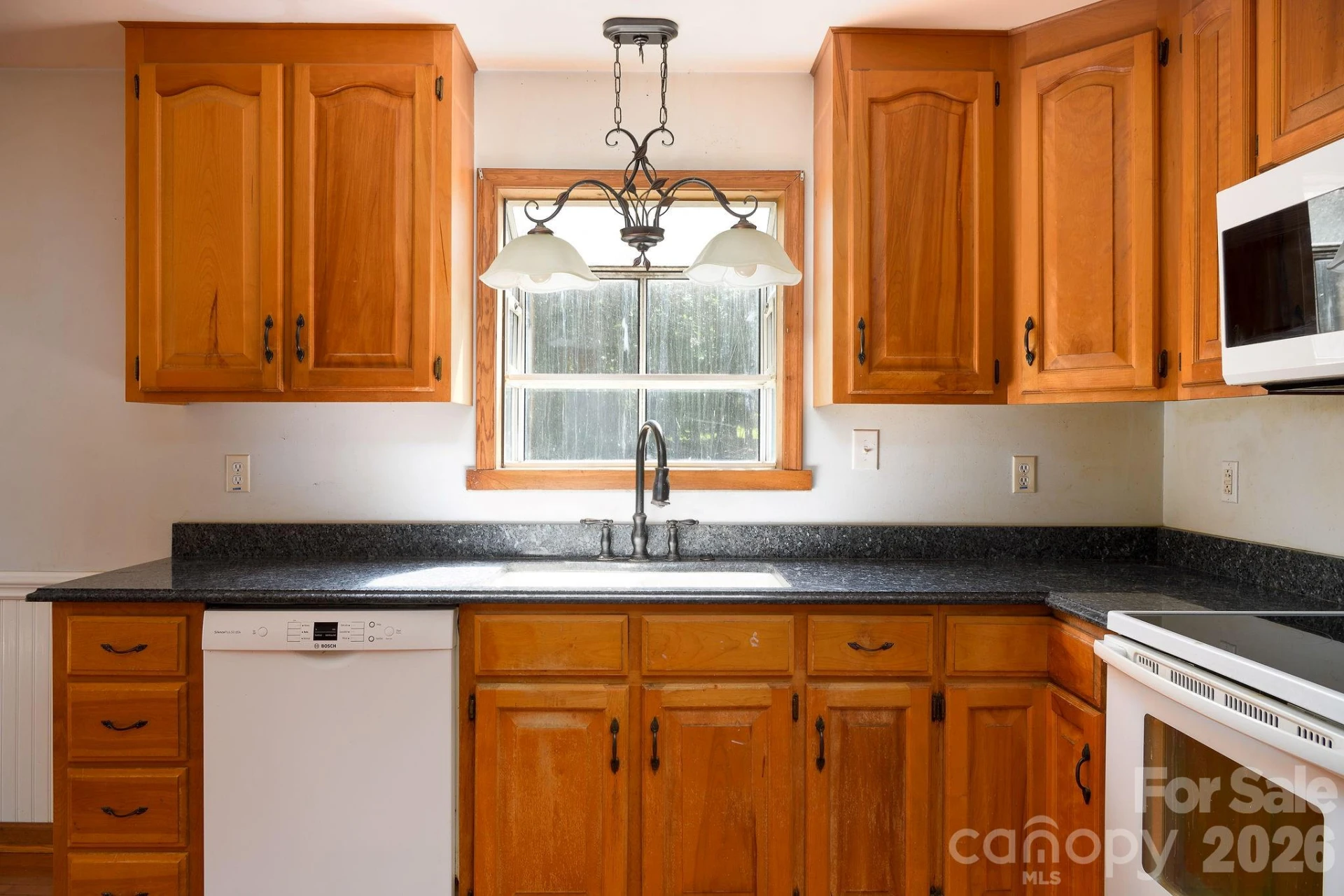 540 Waters Road - Photo 13