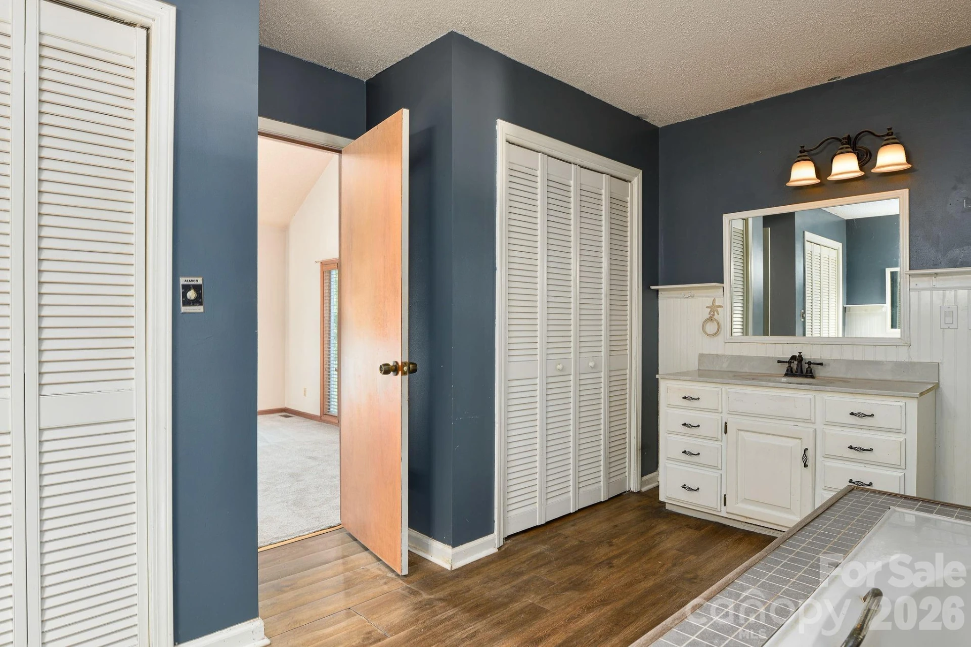 540 Waters Road - Photo 18