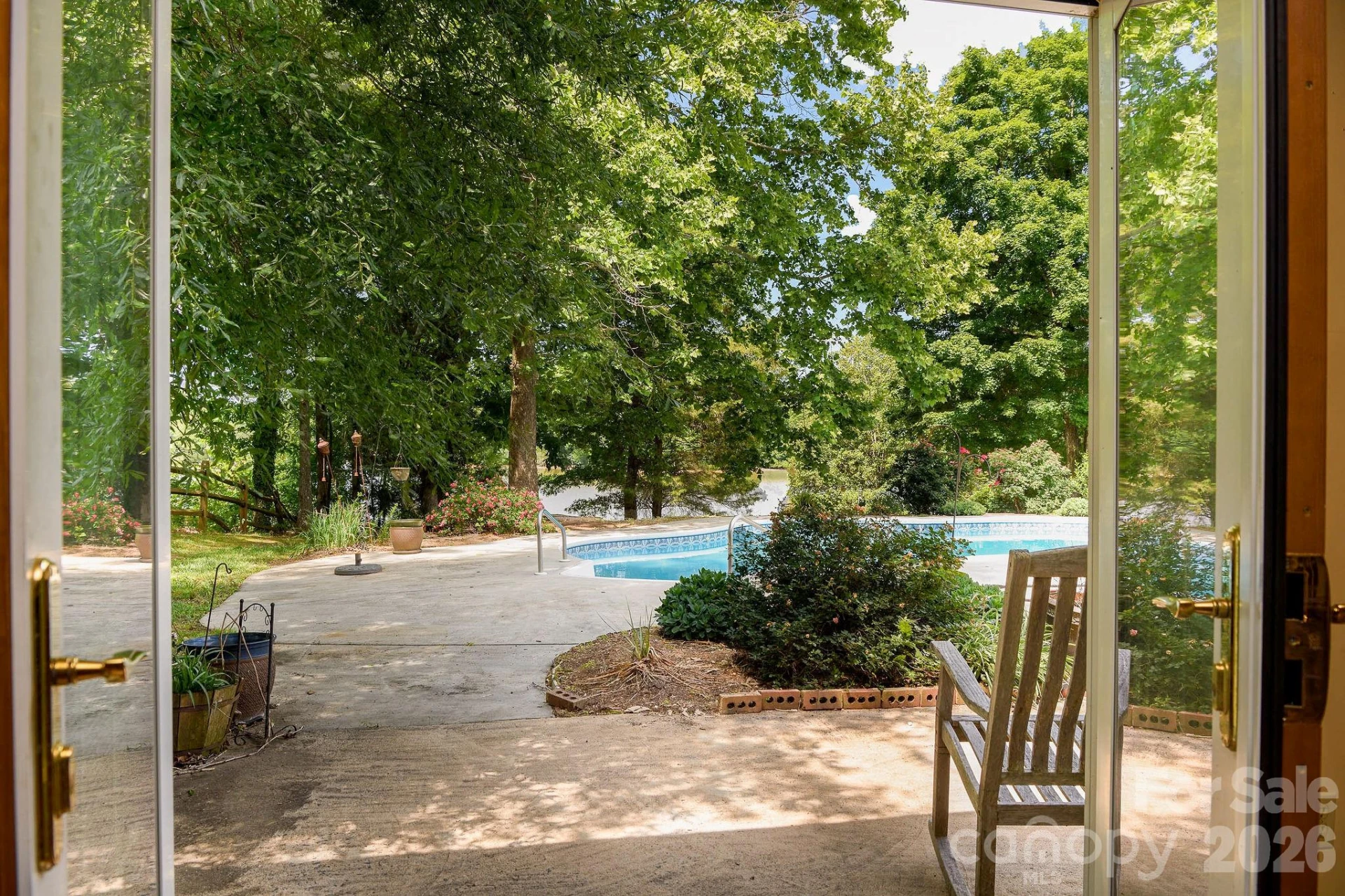 540 Waters Road - Photo 22
