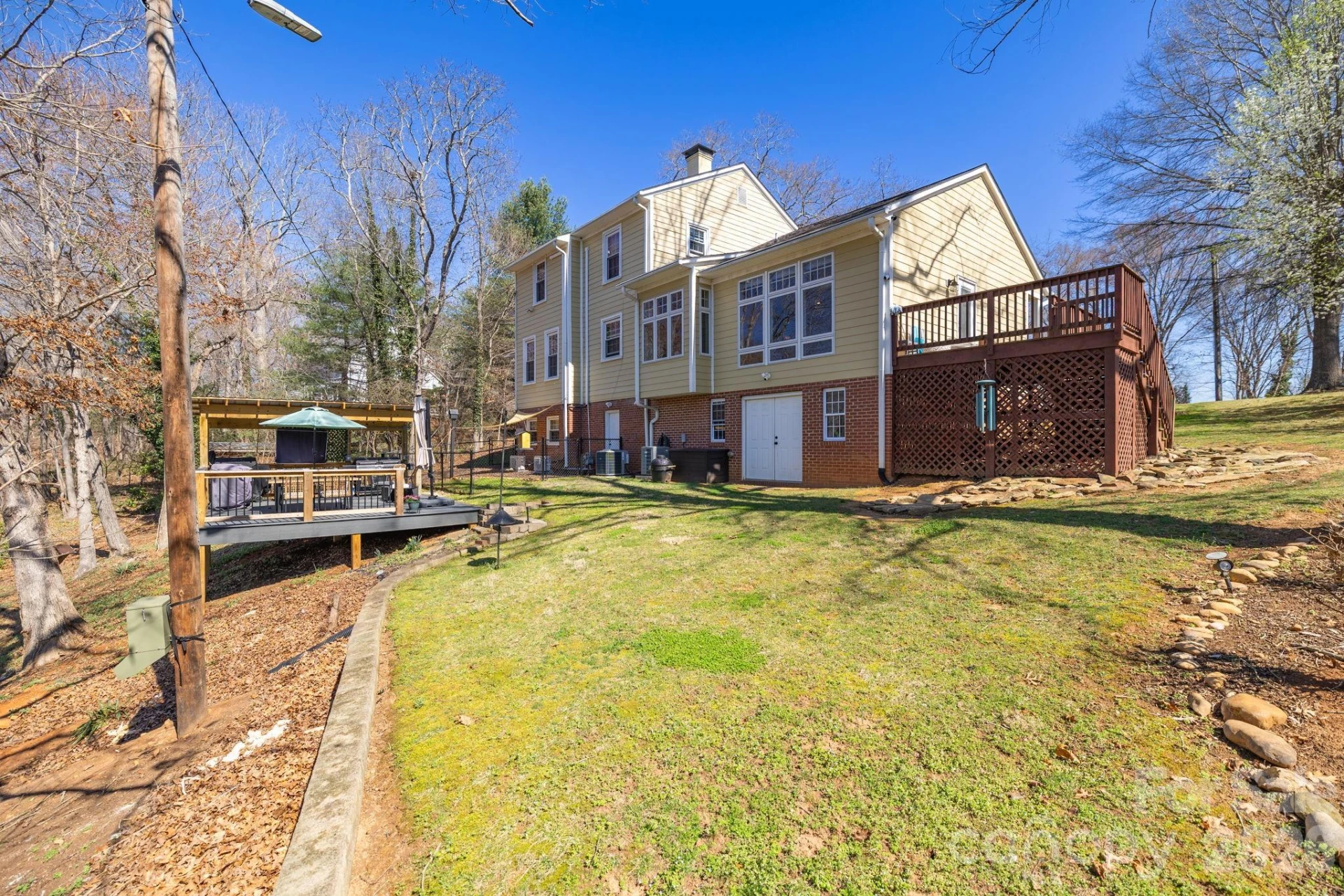 651 Highland Drive - Photo 38