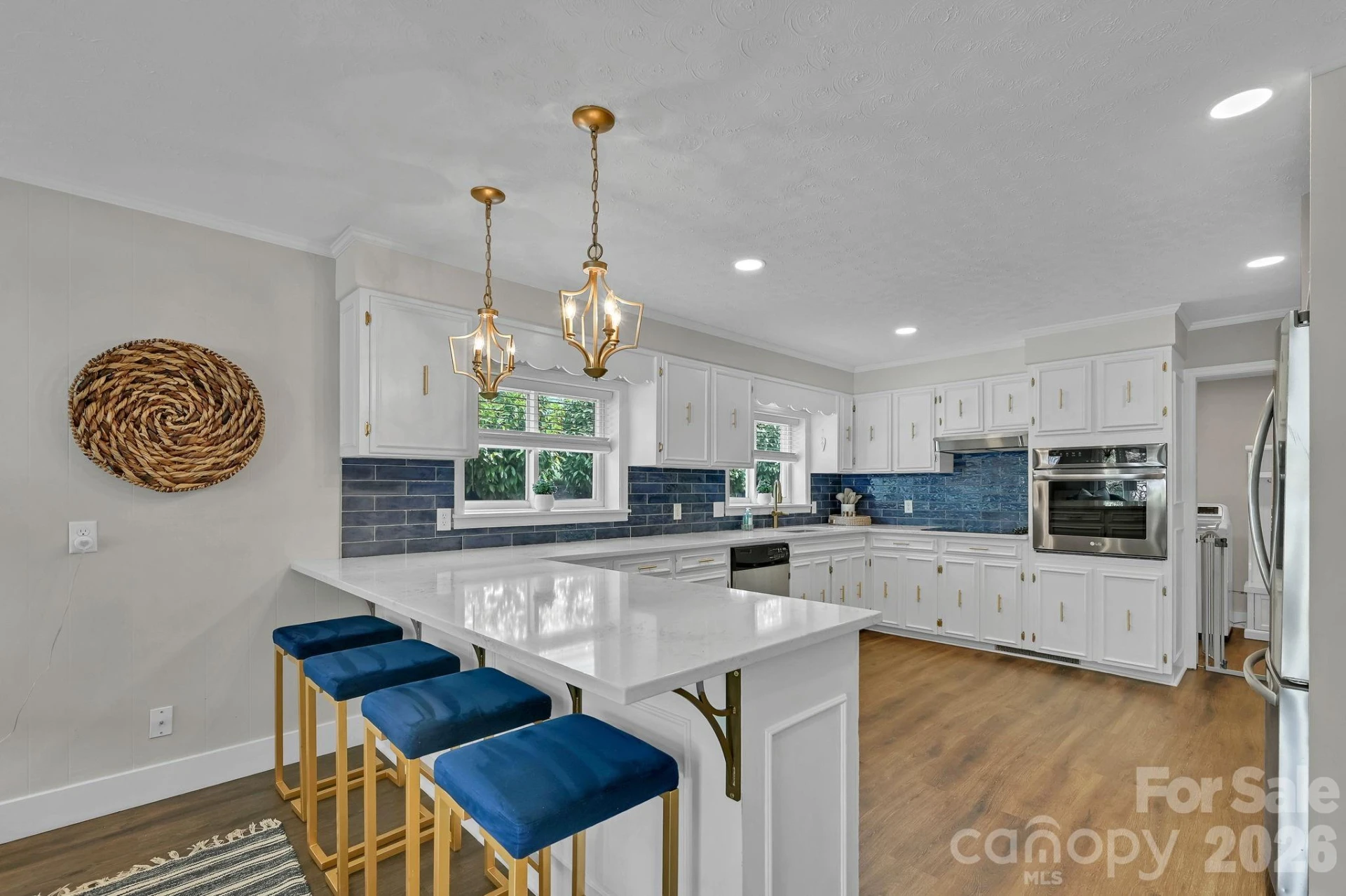 32 Central Avenue - Photo 8