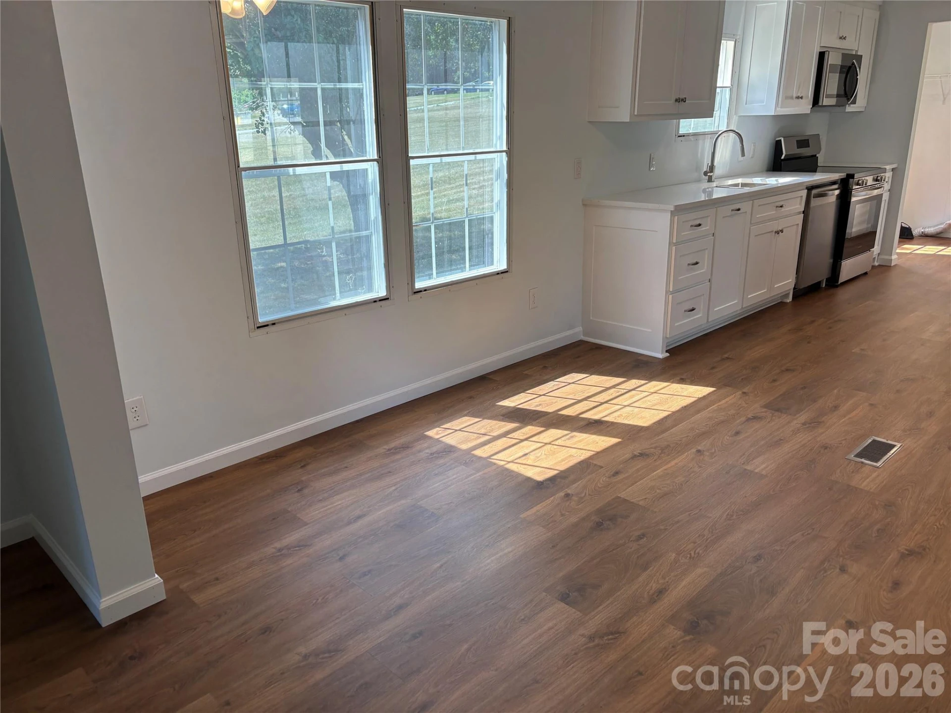 559 School Drive - Photo 15