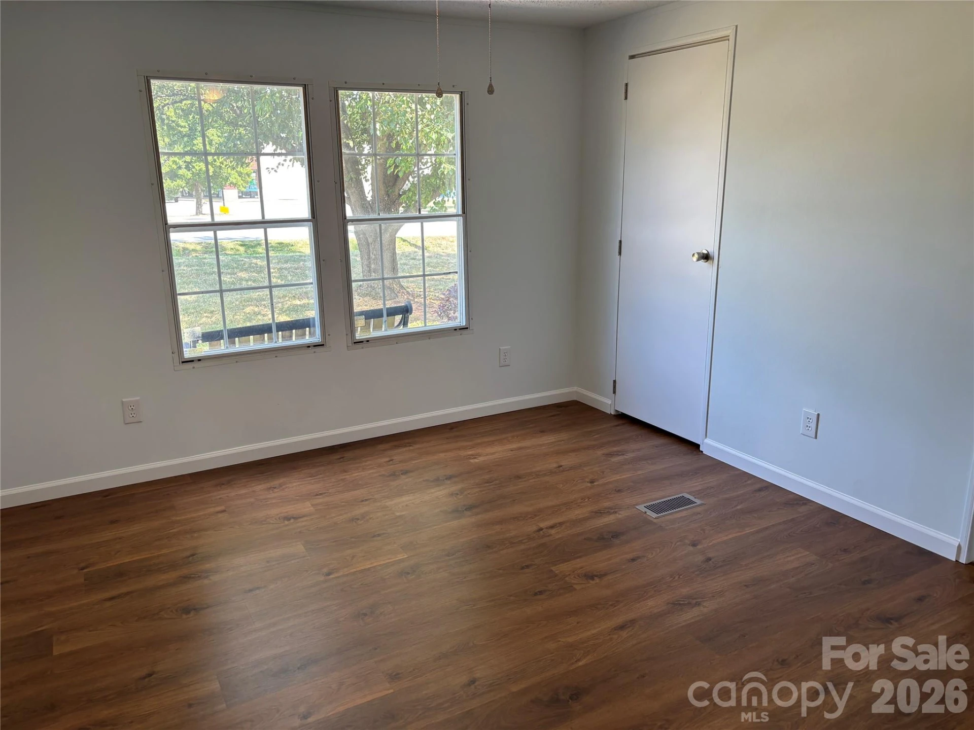 559 School Drive - Photo 18