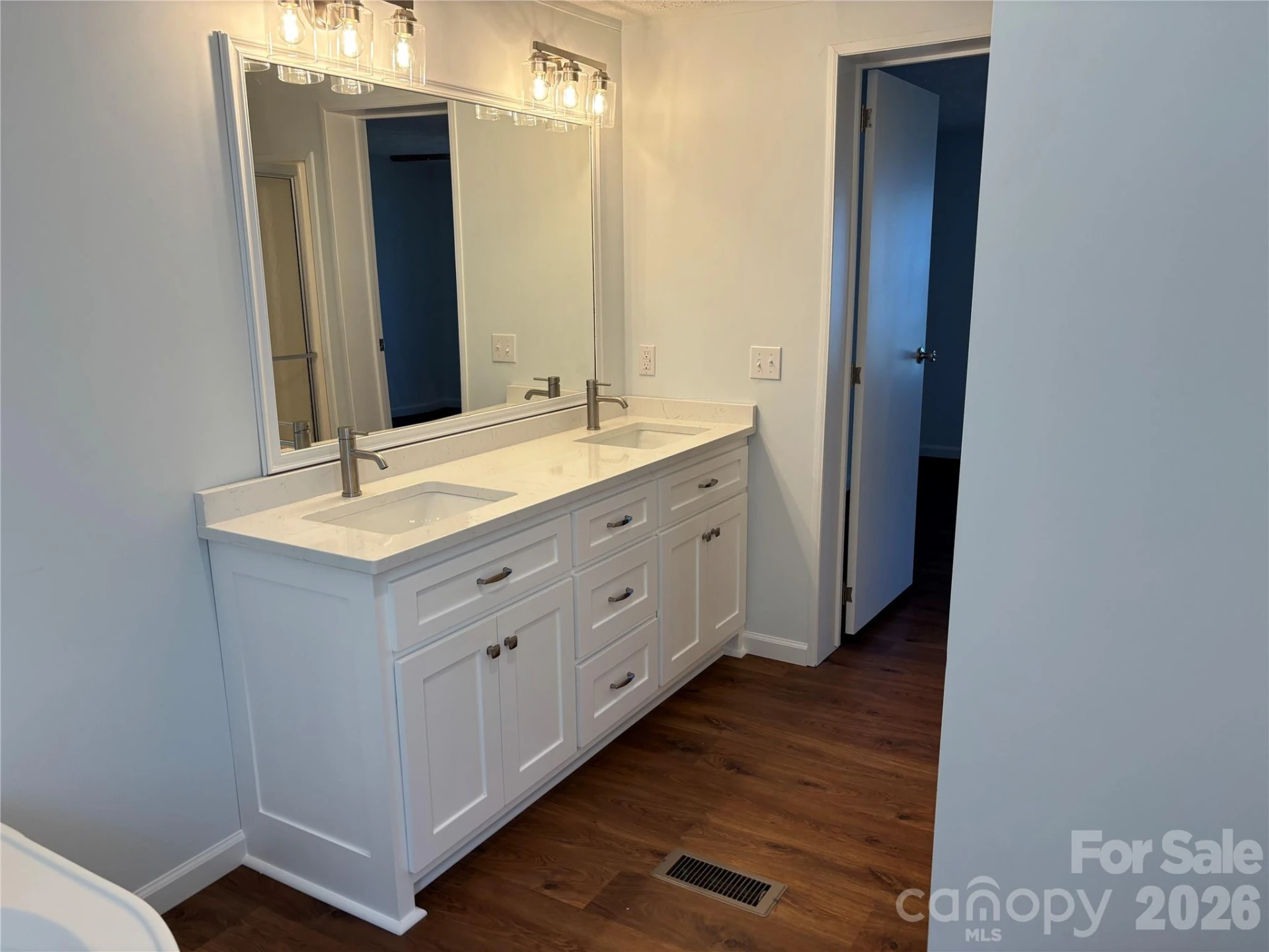 559 School Drive - Photo 29