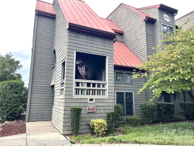 9041 J M Keynes Drive, Charlotte, NC, 28262