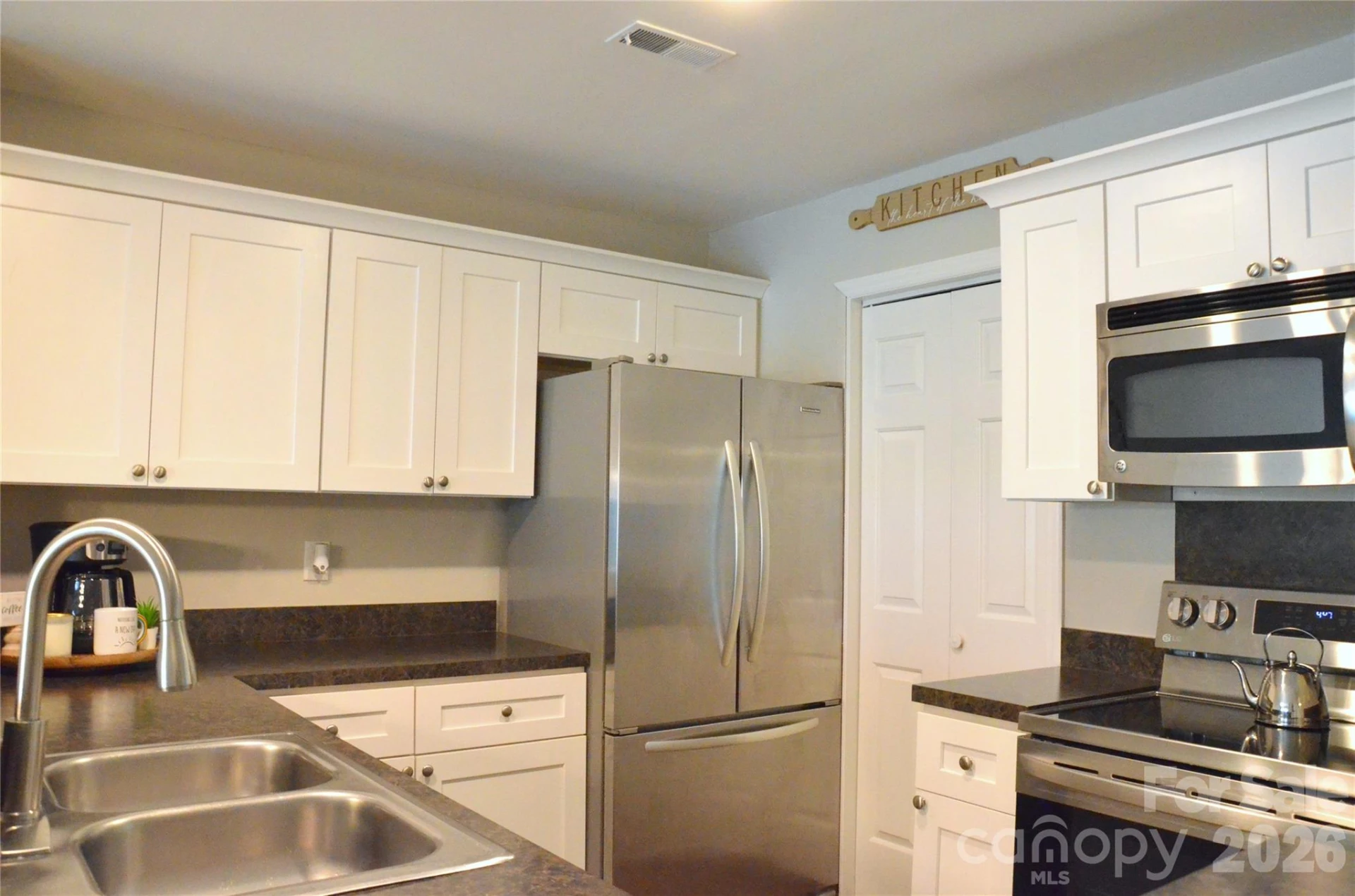 9041 J M Keynes Drive - Photo 4