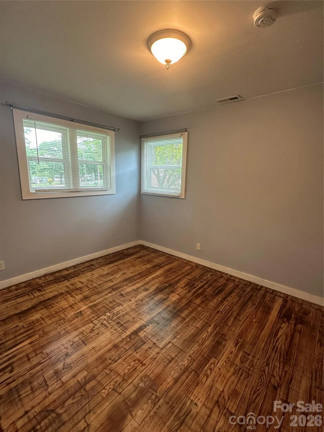 912 Broad Street - Photo 11