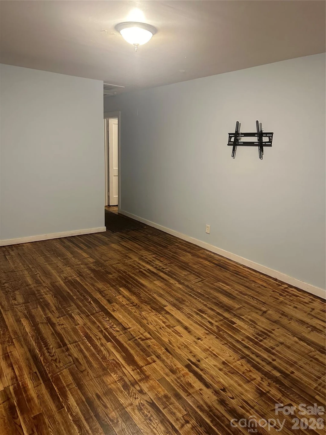 912 Broad Street - Photo 5