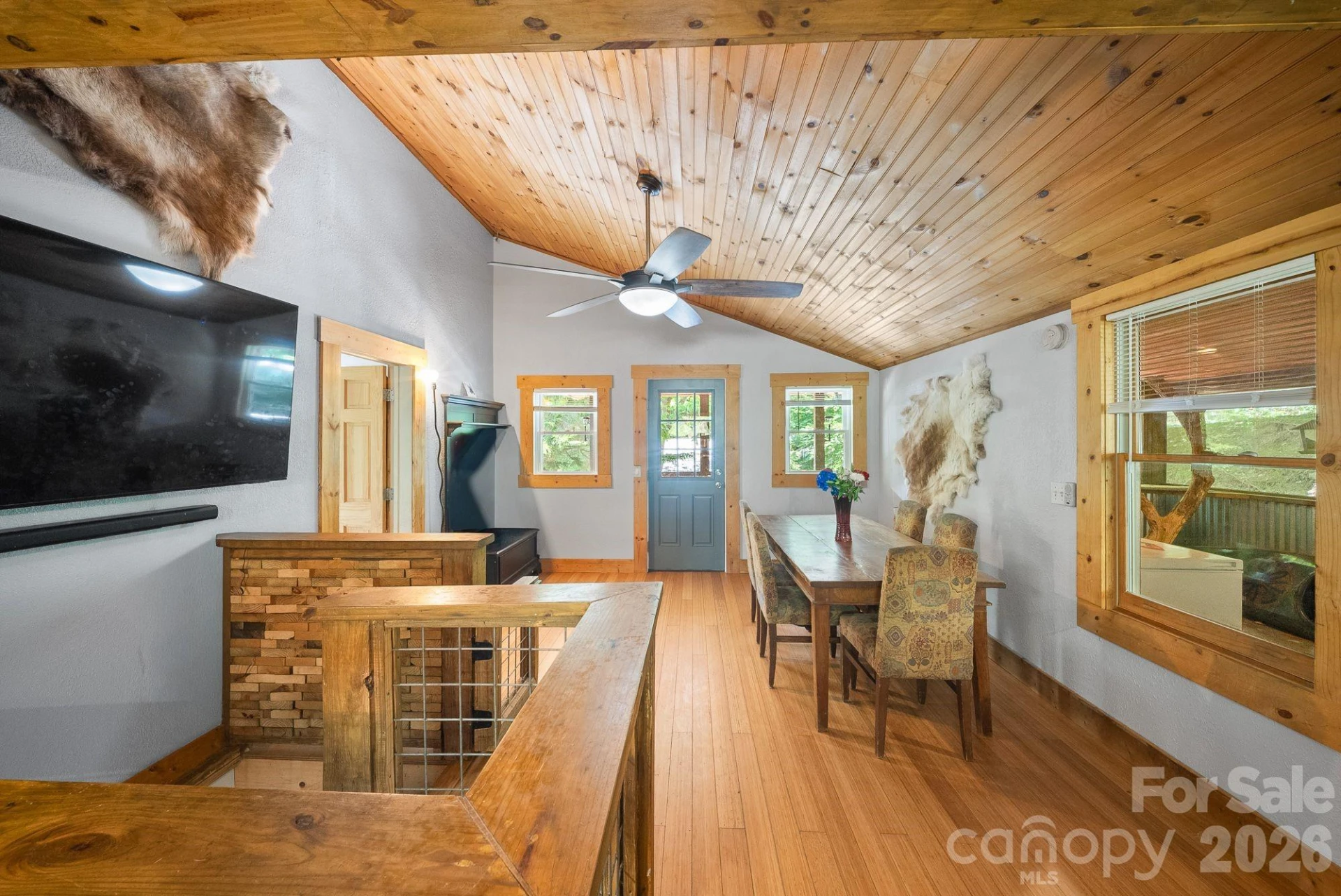 4606 Hemphill Road - Photo 12