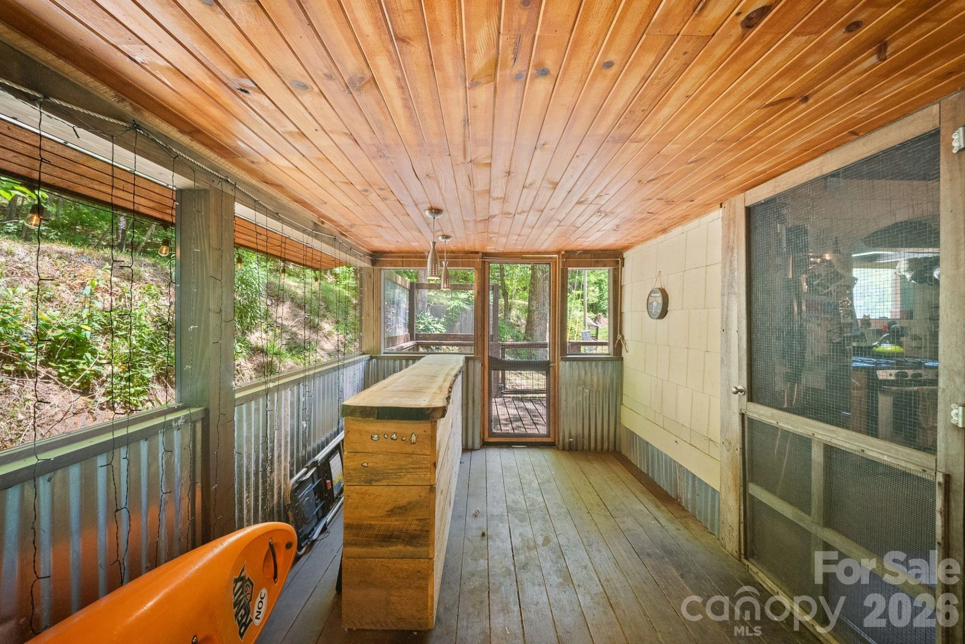 4606 Hemphill Road - Photo 33