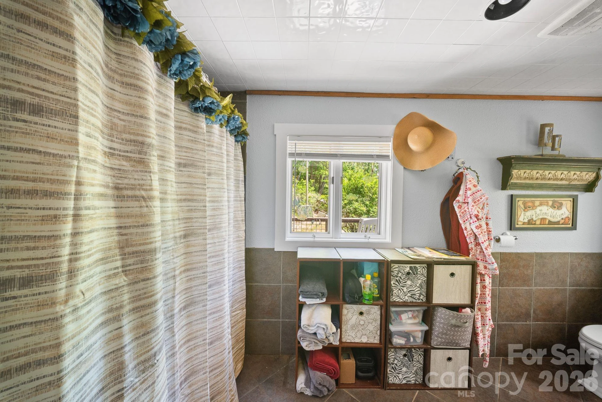 4606 Hemphill Road - Photo 10