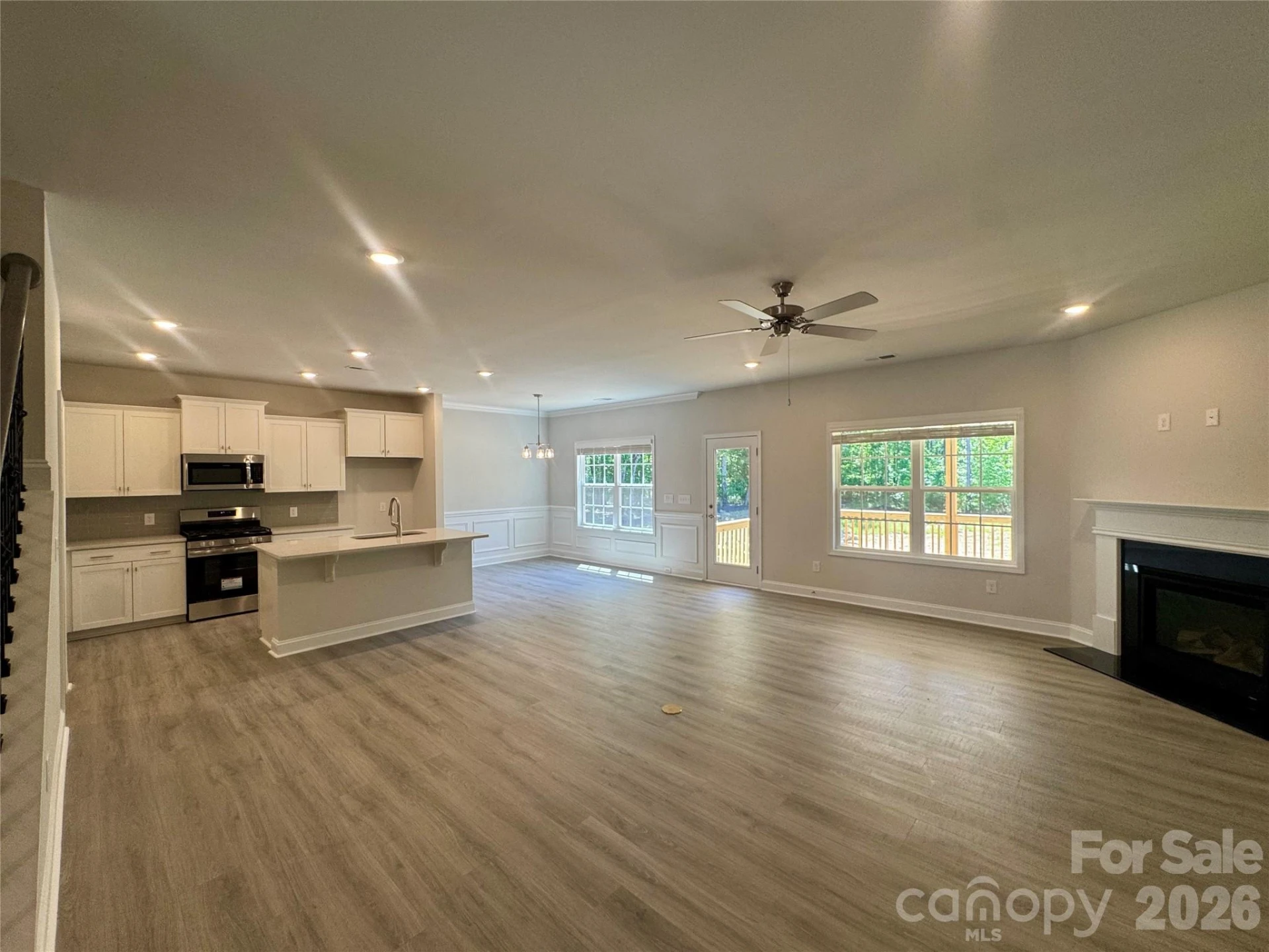1606 Autumn Lane #114 - Photo 3