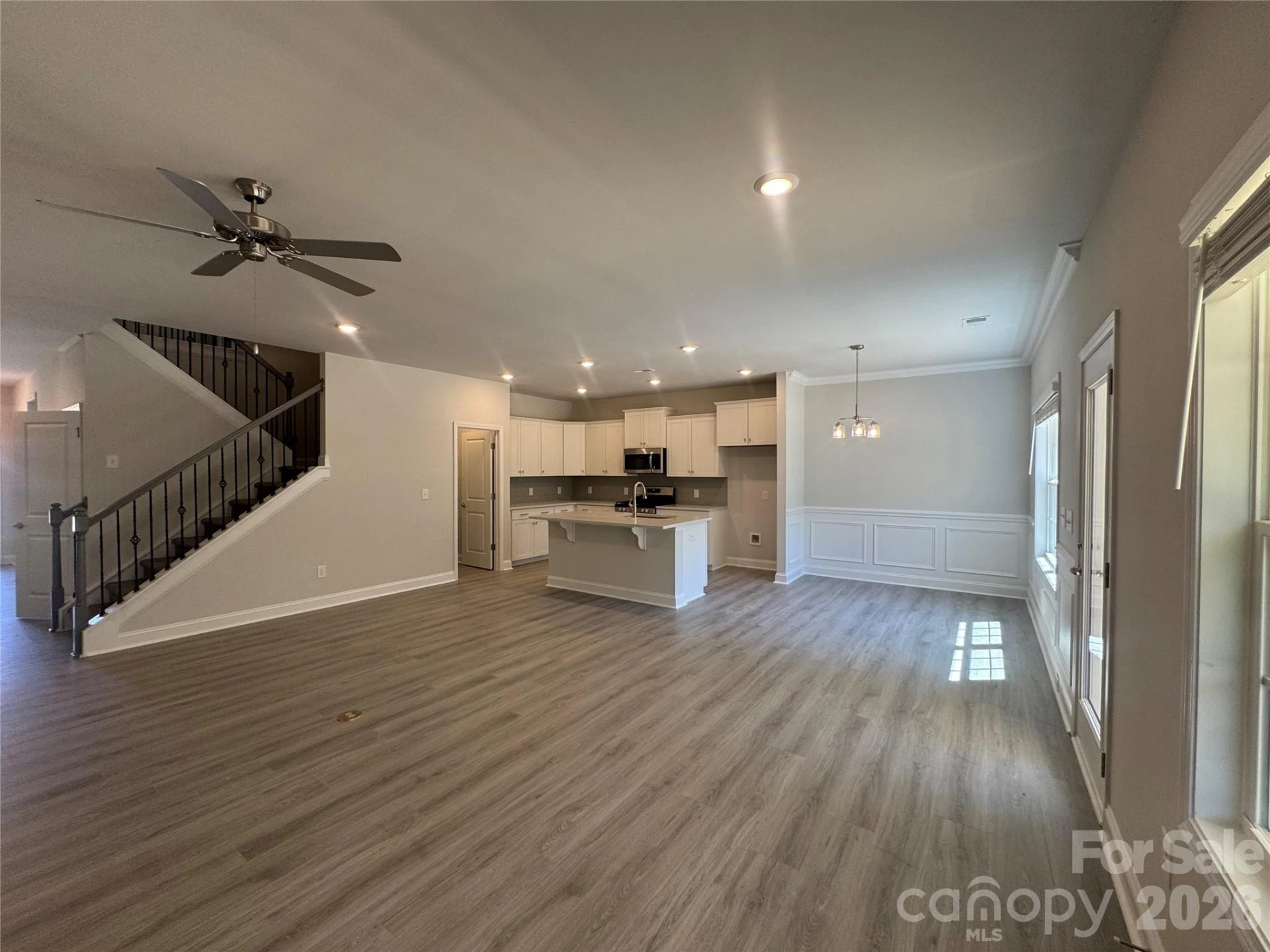 1606 Autumn Lane #114 - Photo 4
