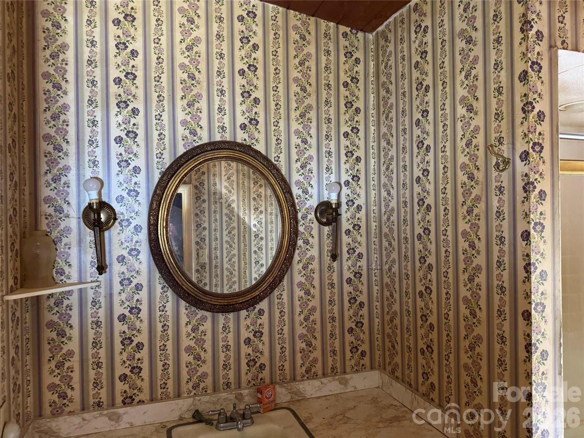 2085 Laurel Road - Photo 18