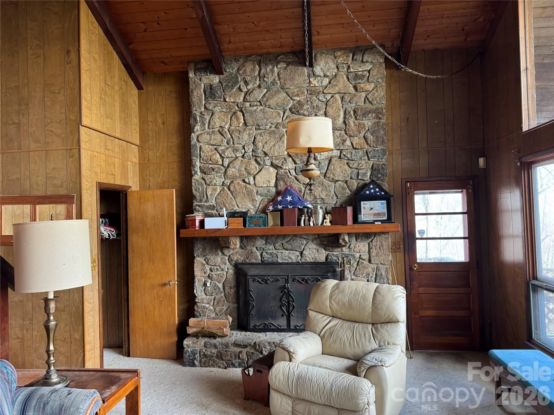 2085 Laurel Road - Photo 9