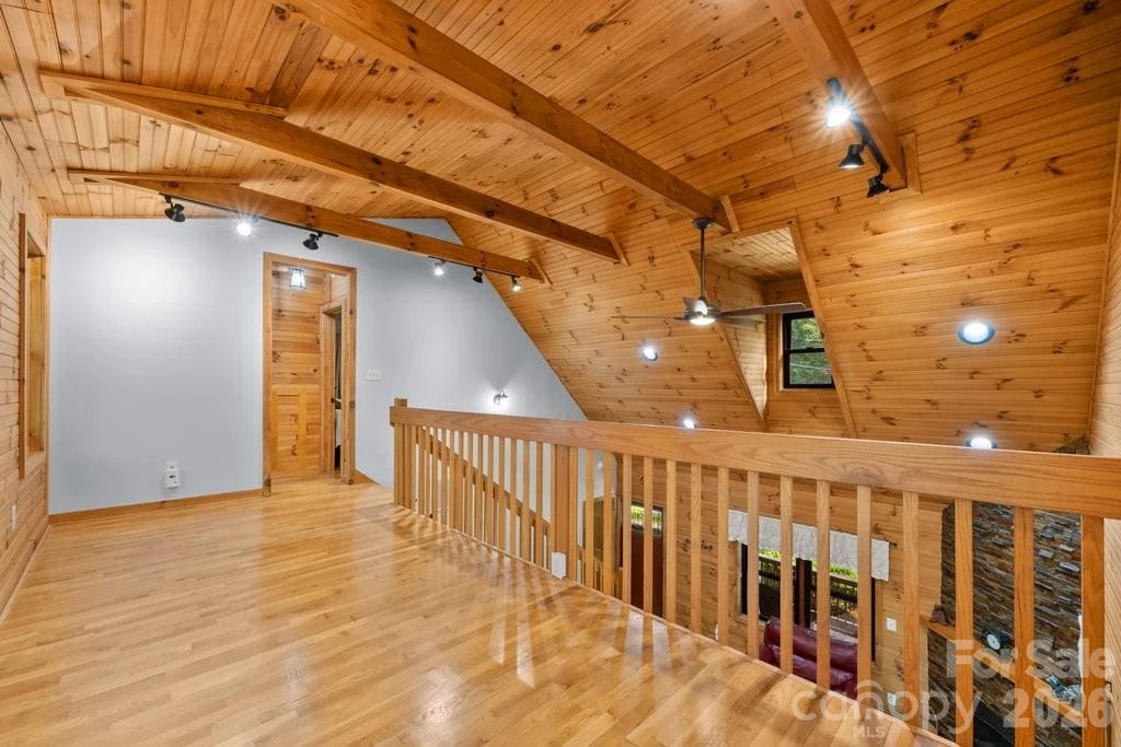 133 Brown Mountain Ridge Road - Photo 27