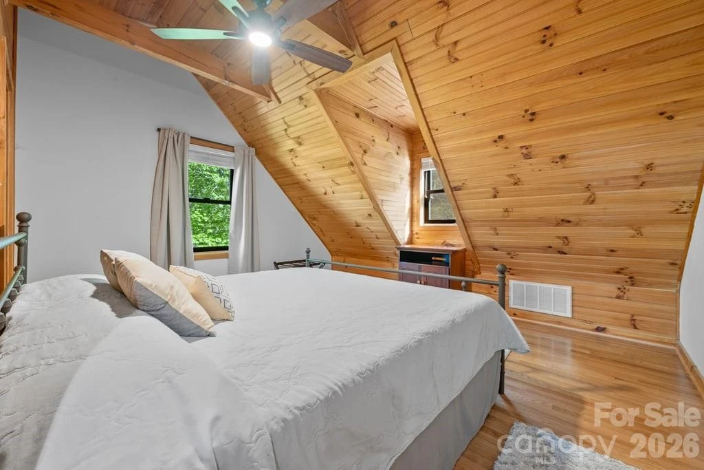 133 Brown Mountain Ridge Road - Photo 28