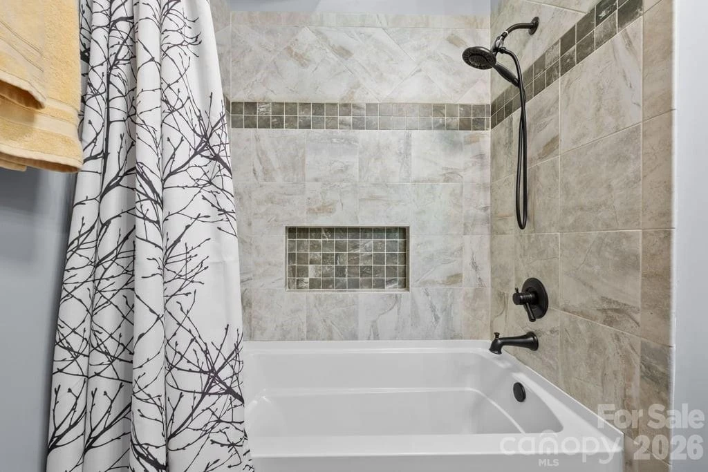 133 Brown Mountain Ridge Road - Photo 32