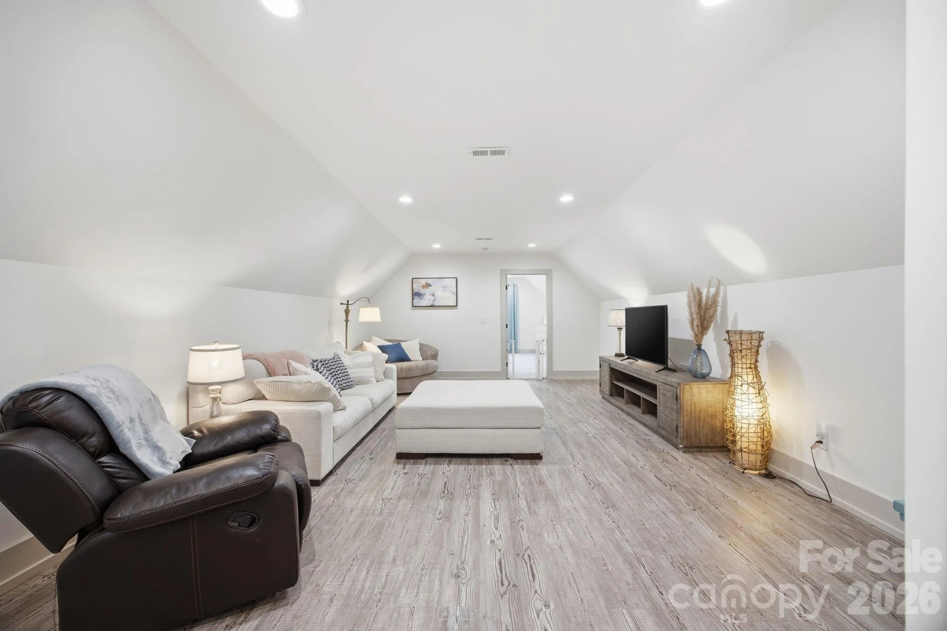 8815 Bringle Ferry Road - Photo 29