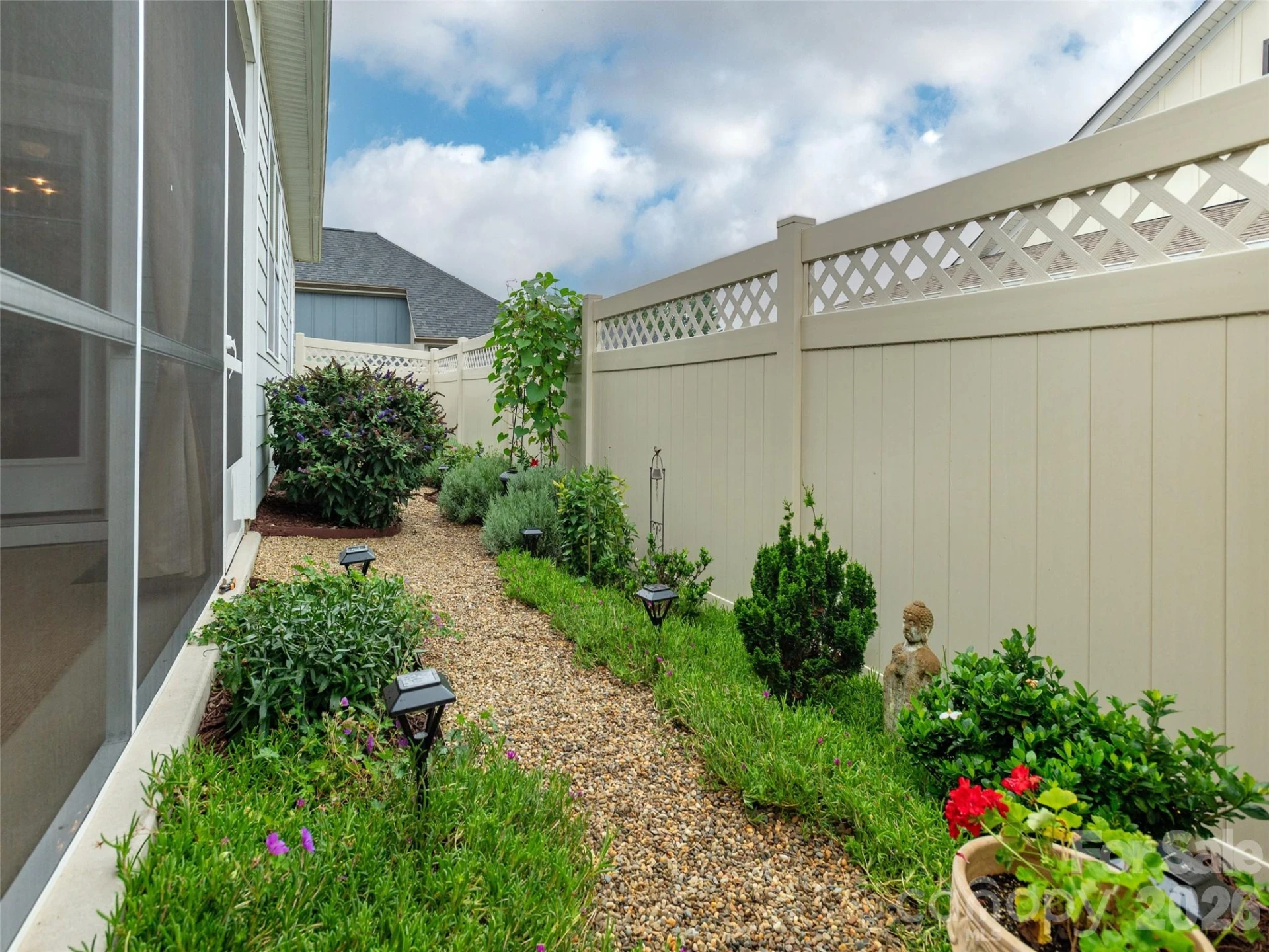 743 Summerfield Place - Photo 33