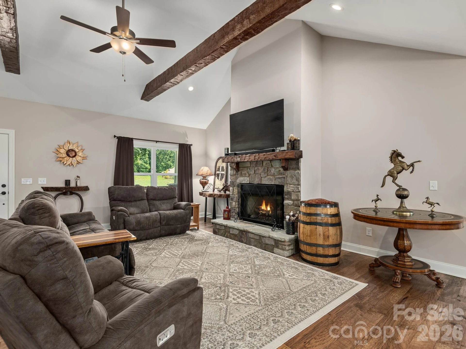 4 Farm Pond Lane - Photo 3
