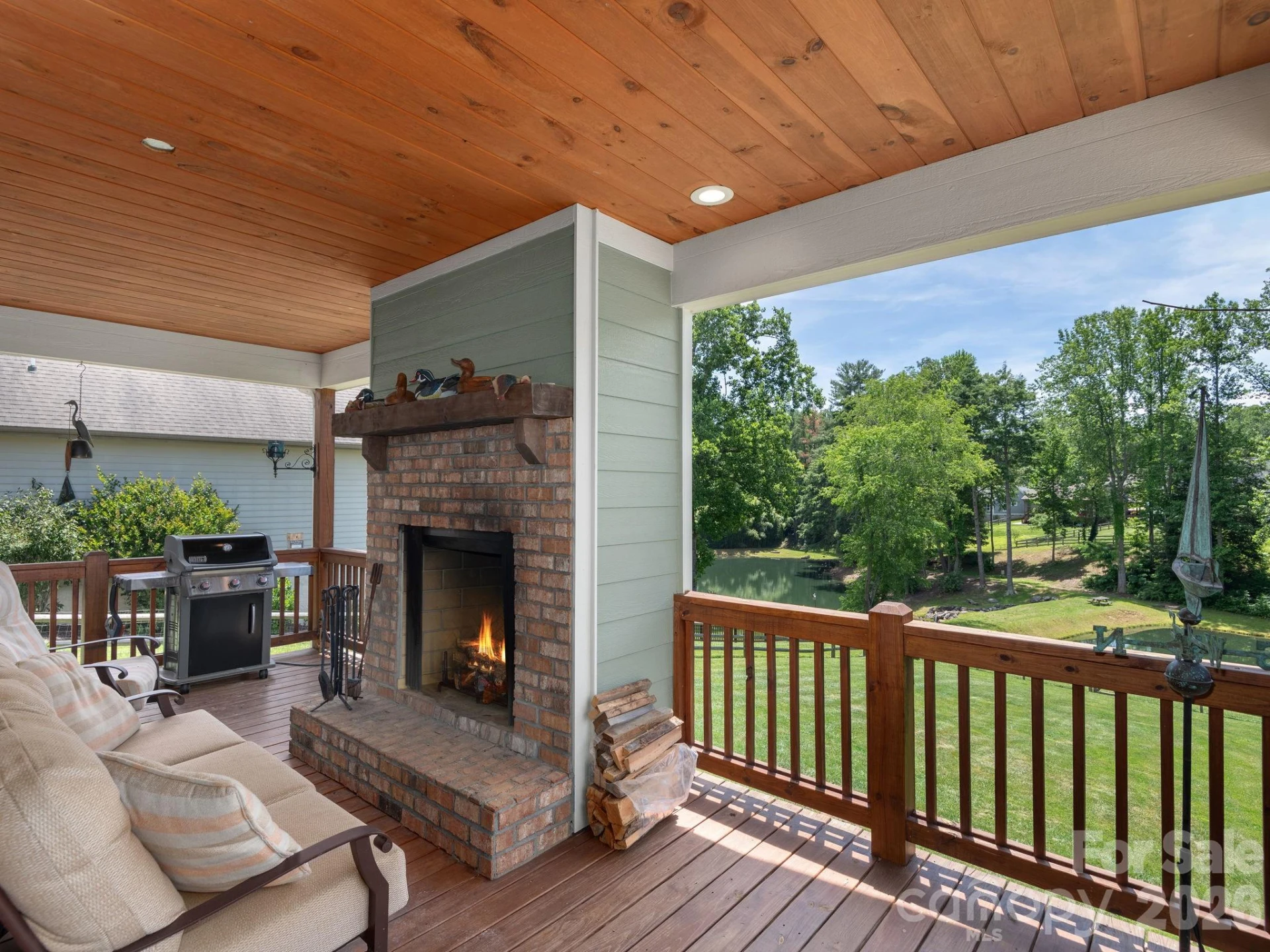 4 Farm Pond Lane - Photo 8