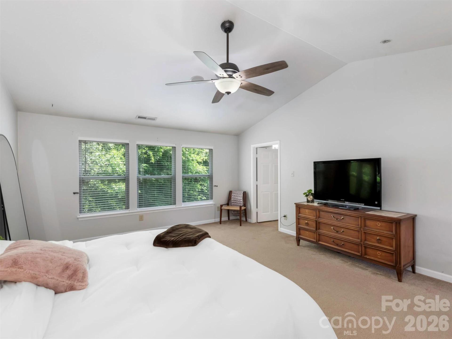 941 Capetown Lane - Photo 20