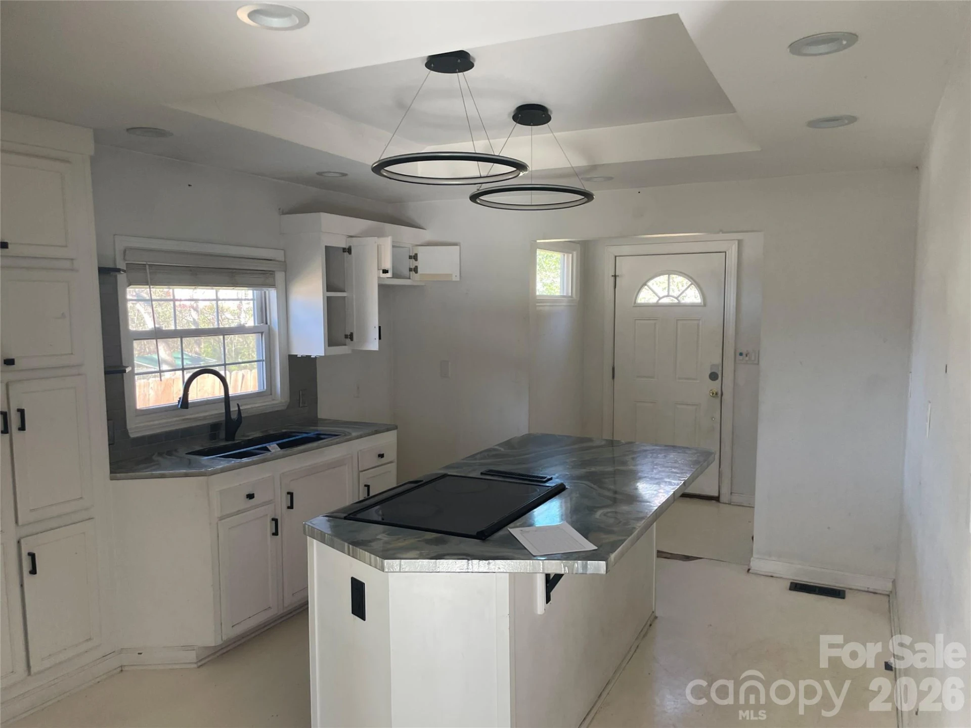 110 Sterling Street - Photo 4