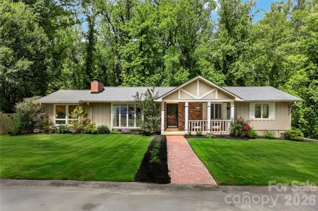711 Oak Terrace Lane, Hendersonville, NC, 28791