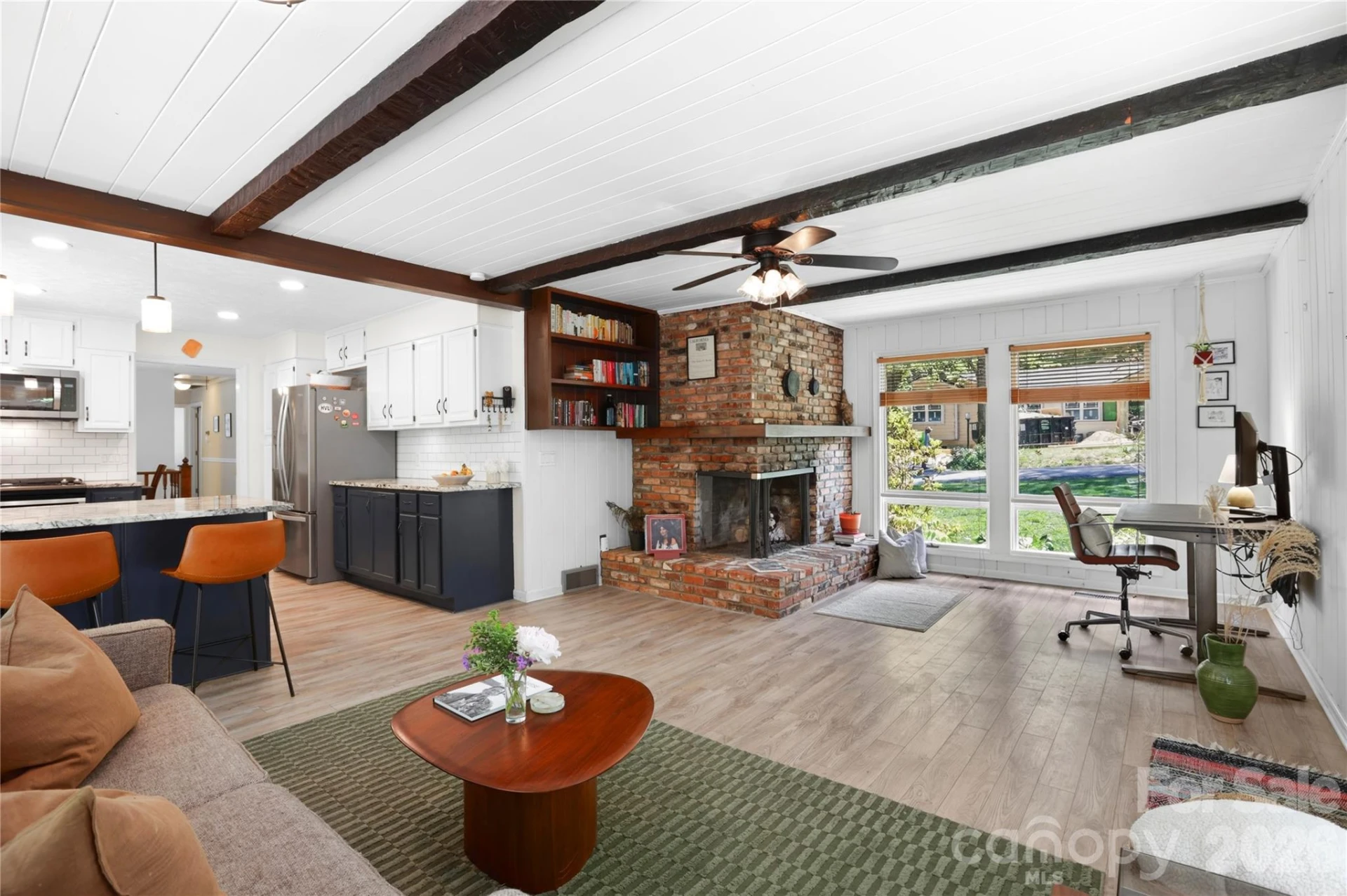 711 Oak Terrace Lane - Photo 9