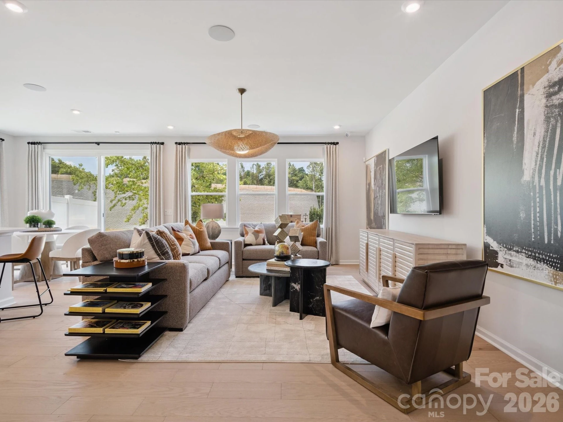 512 Webster Lane - Photo 4