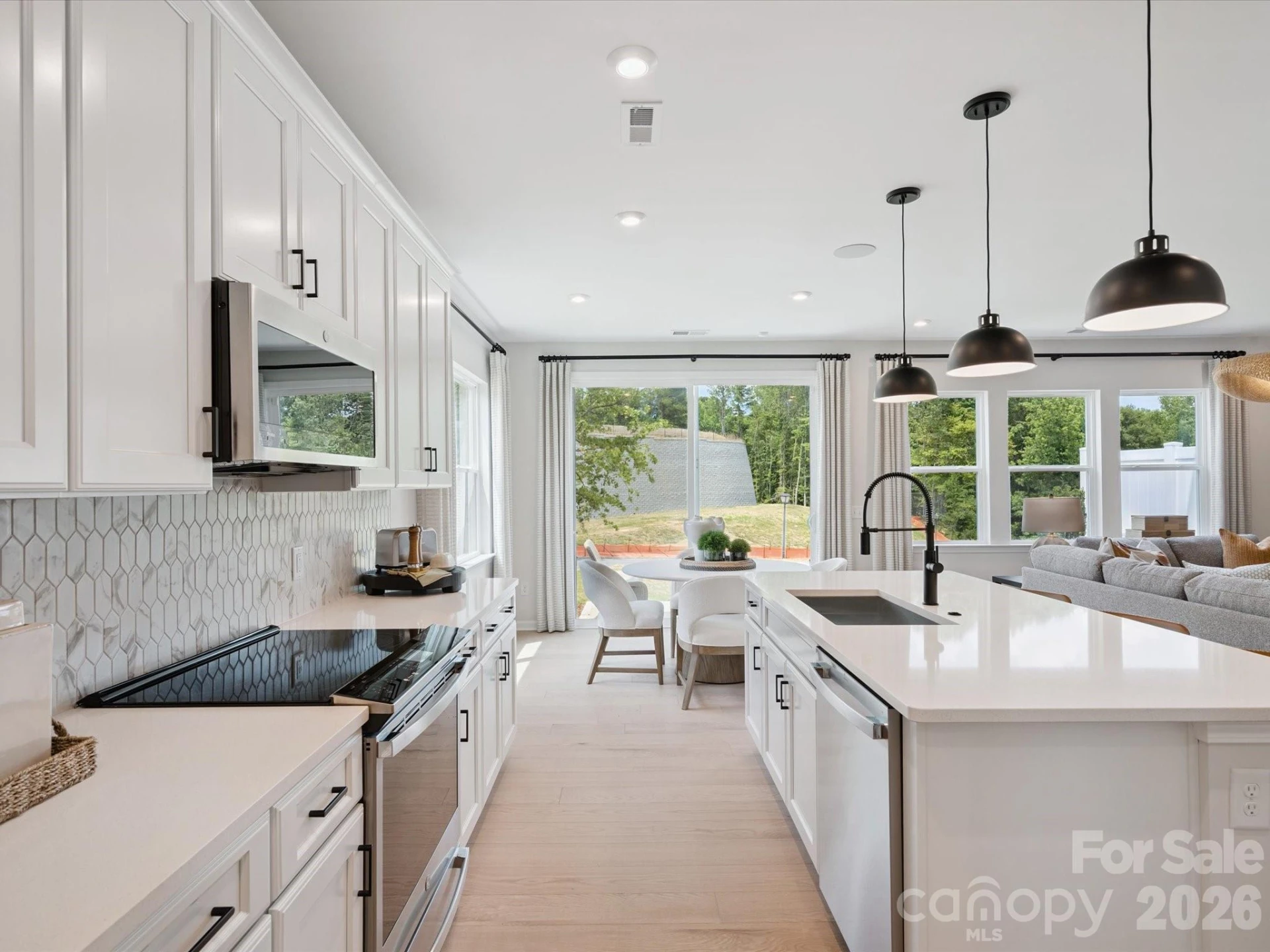 512 Webster Lane - Photo 7