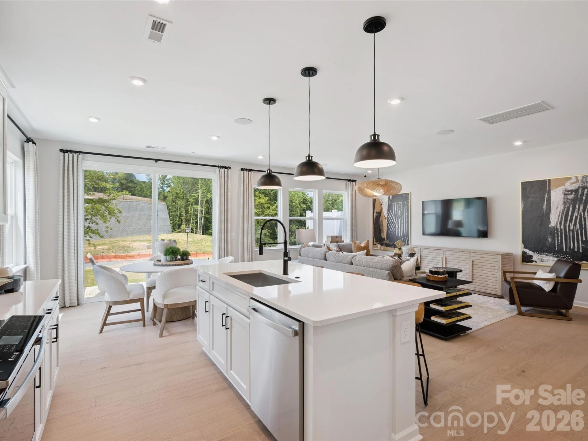 512 Webster Lane - Photo 8