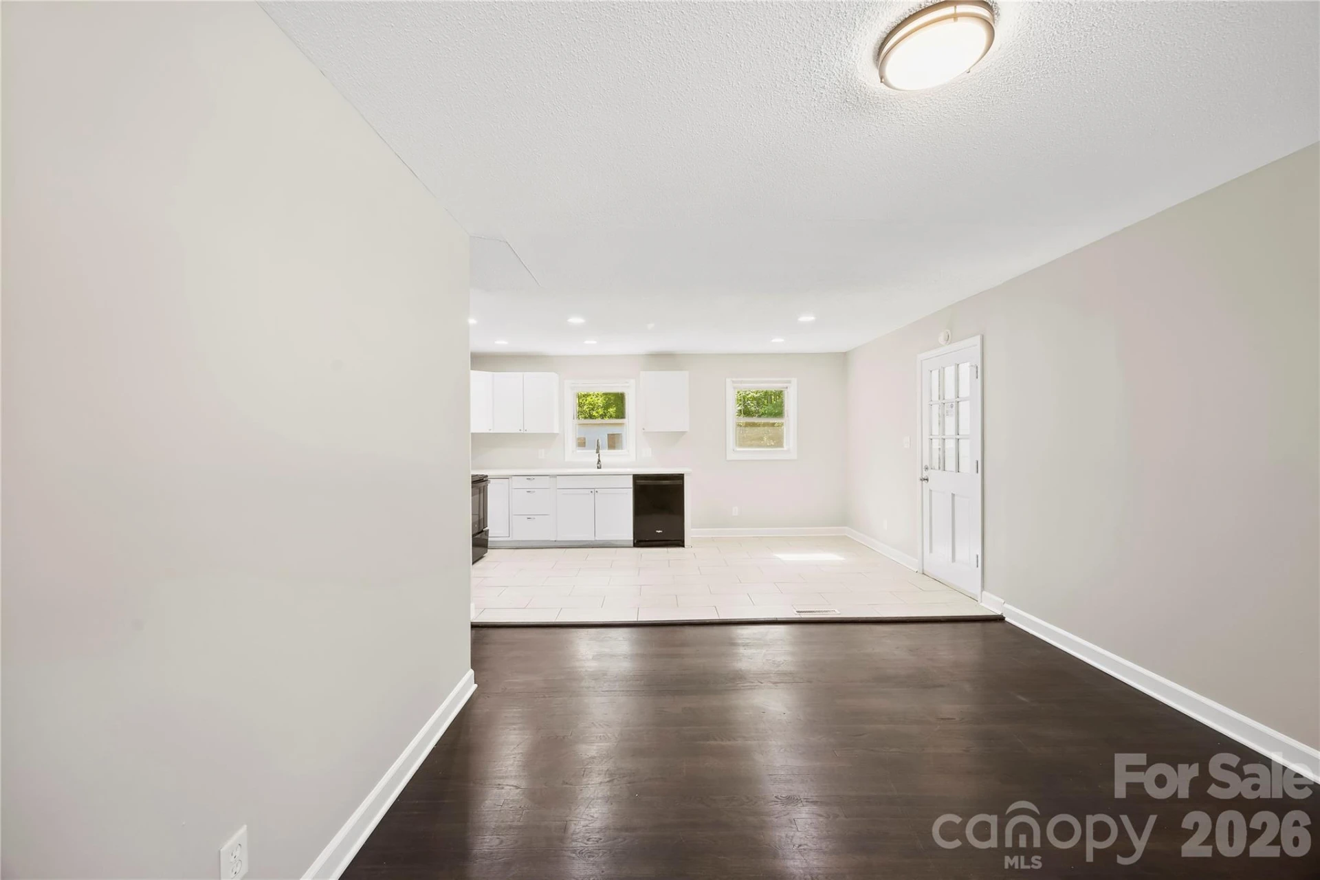 723 Vancouver Lane - Photo 7