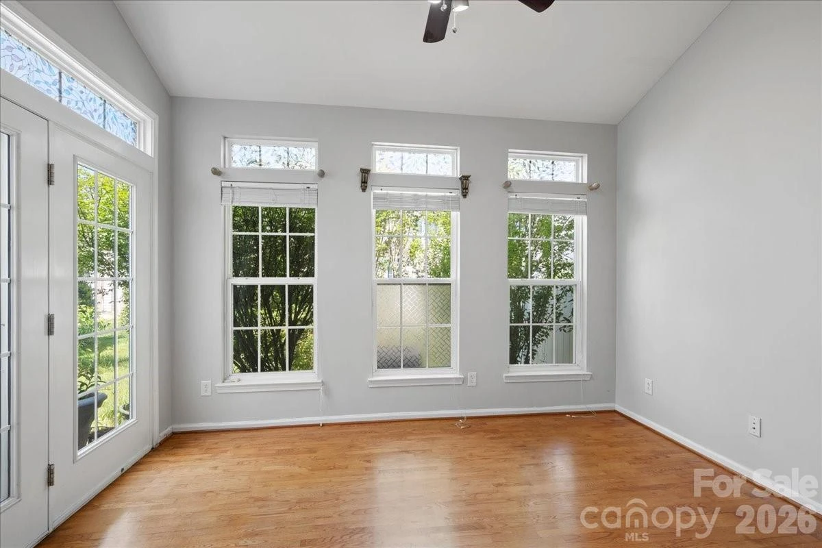 4209 Piccadilly Lane - Photo 15
