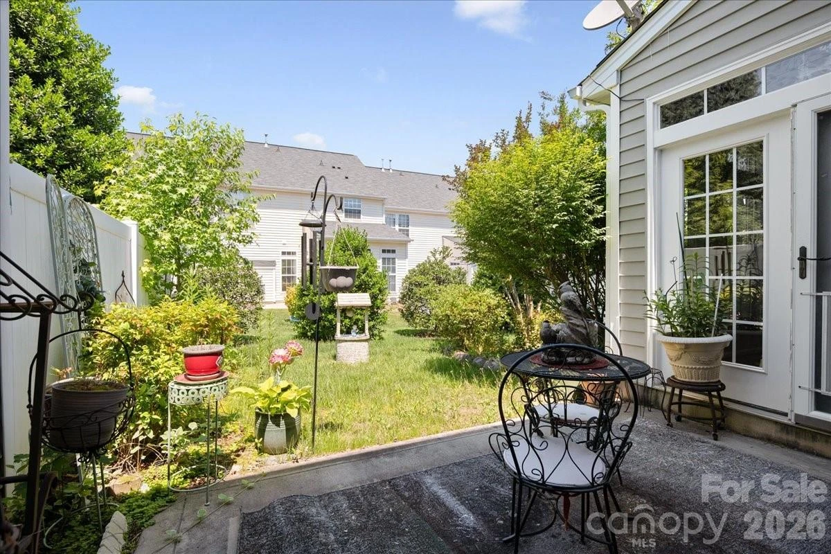 4209 Piccadilly Lane - Photo 25