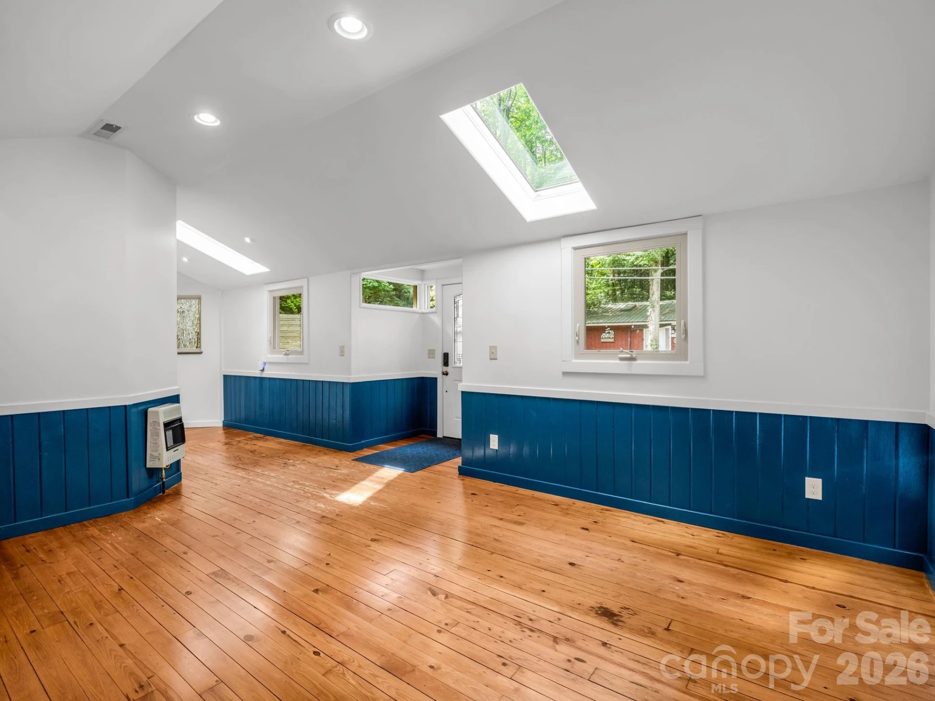 701 Azalea Avenue - Photo 12