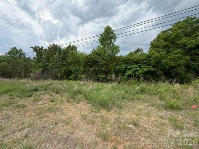 2049 Old Shelby Road, Hickory, NC, 28602