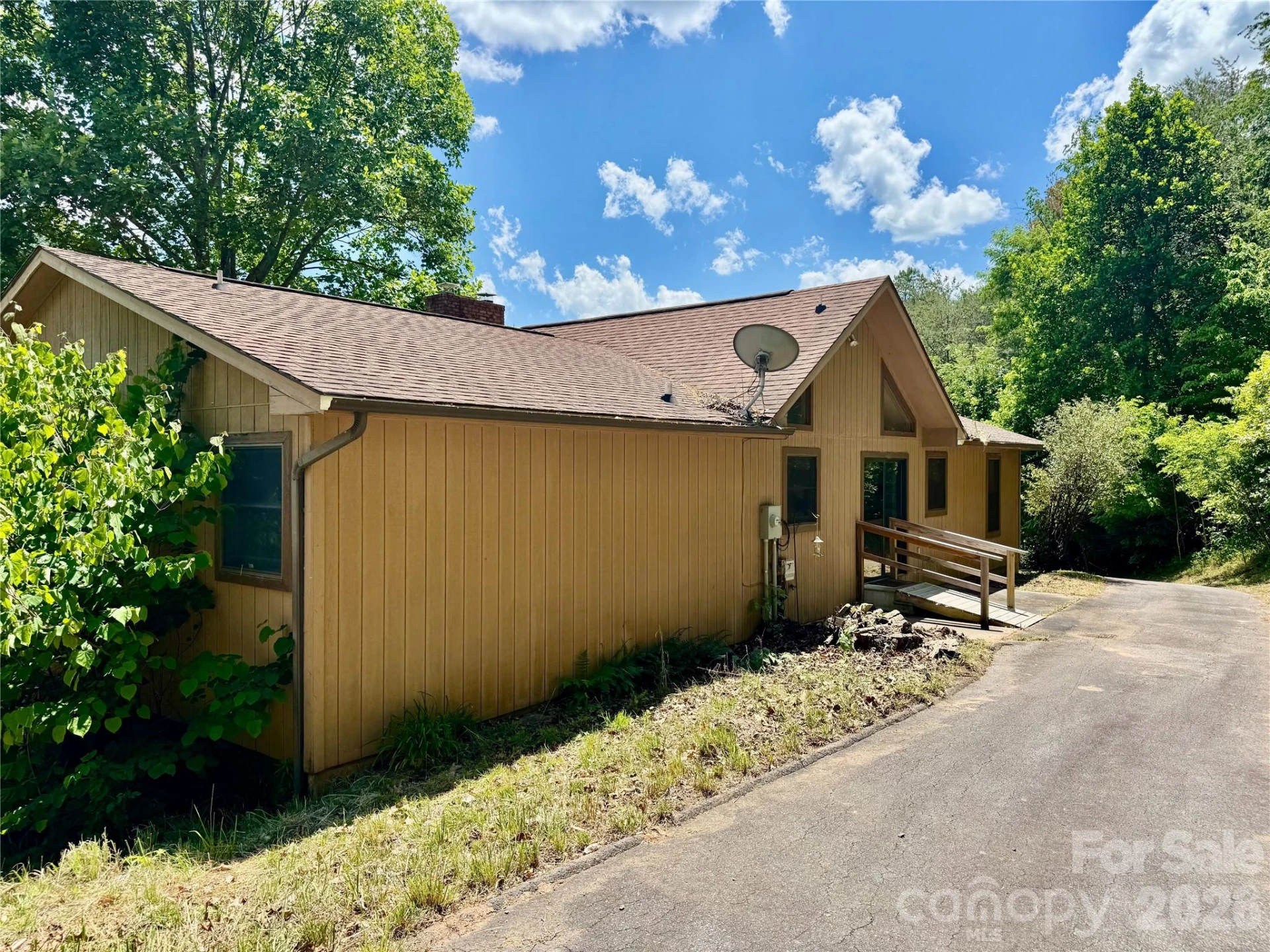 64 Dillingham Road - Photo 2